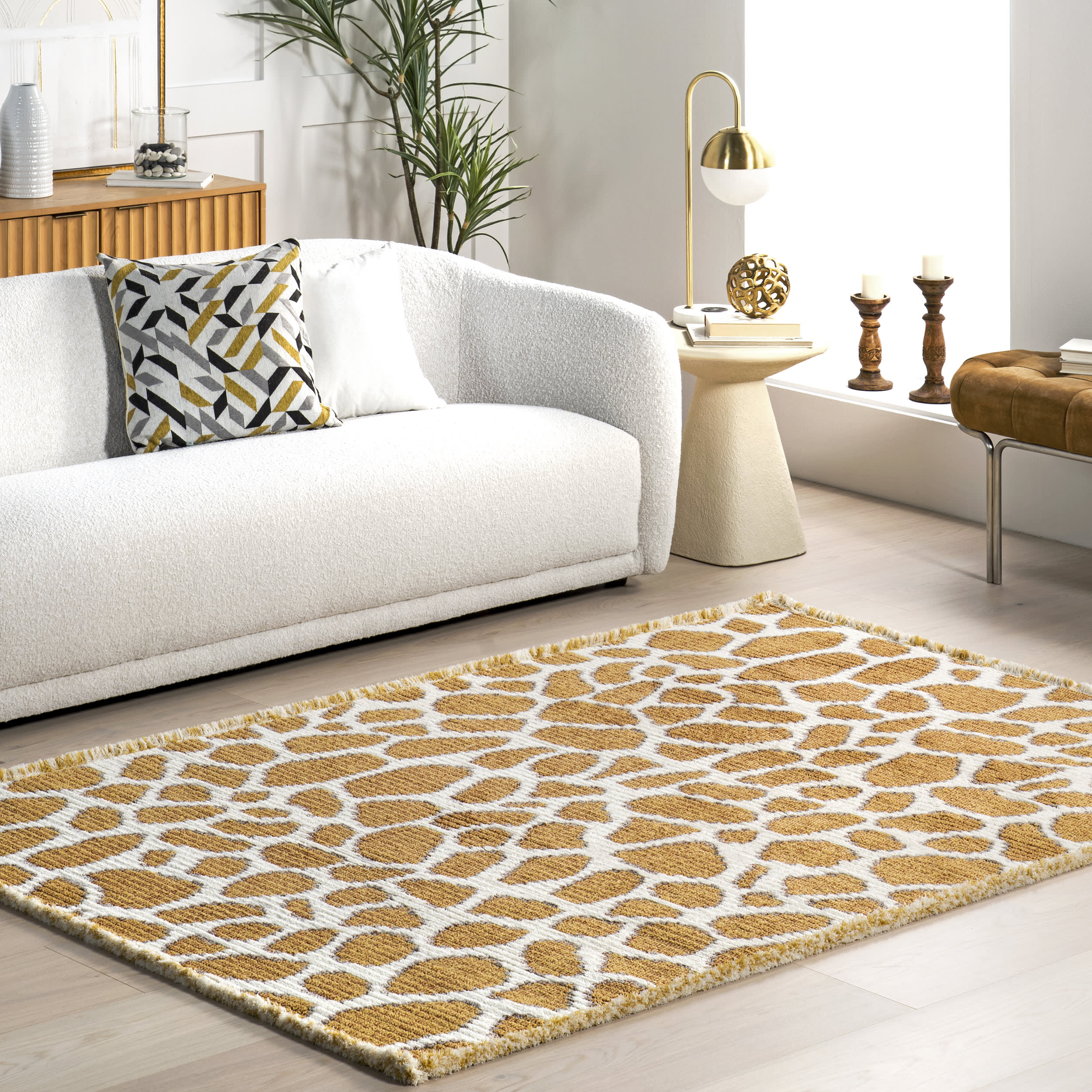 Hayley Giraffe Spots Rug | Mustard - Image 2