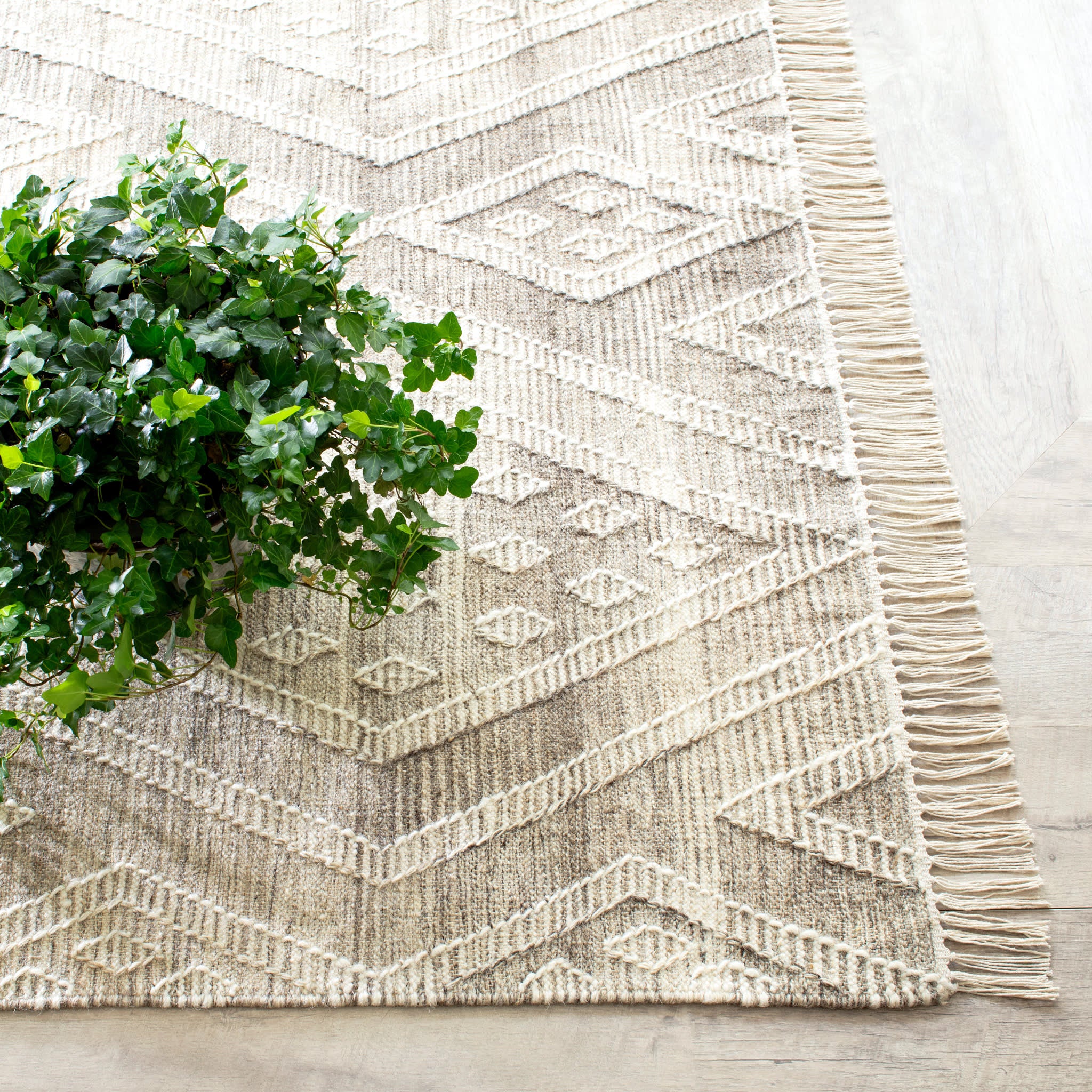 Healy Handwoven Wool Rug | Grey - Image 3