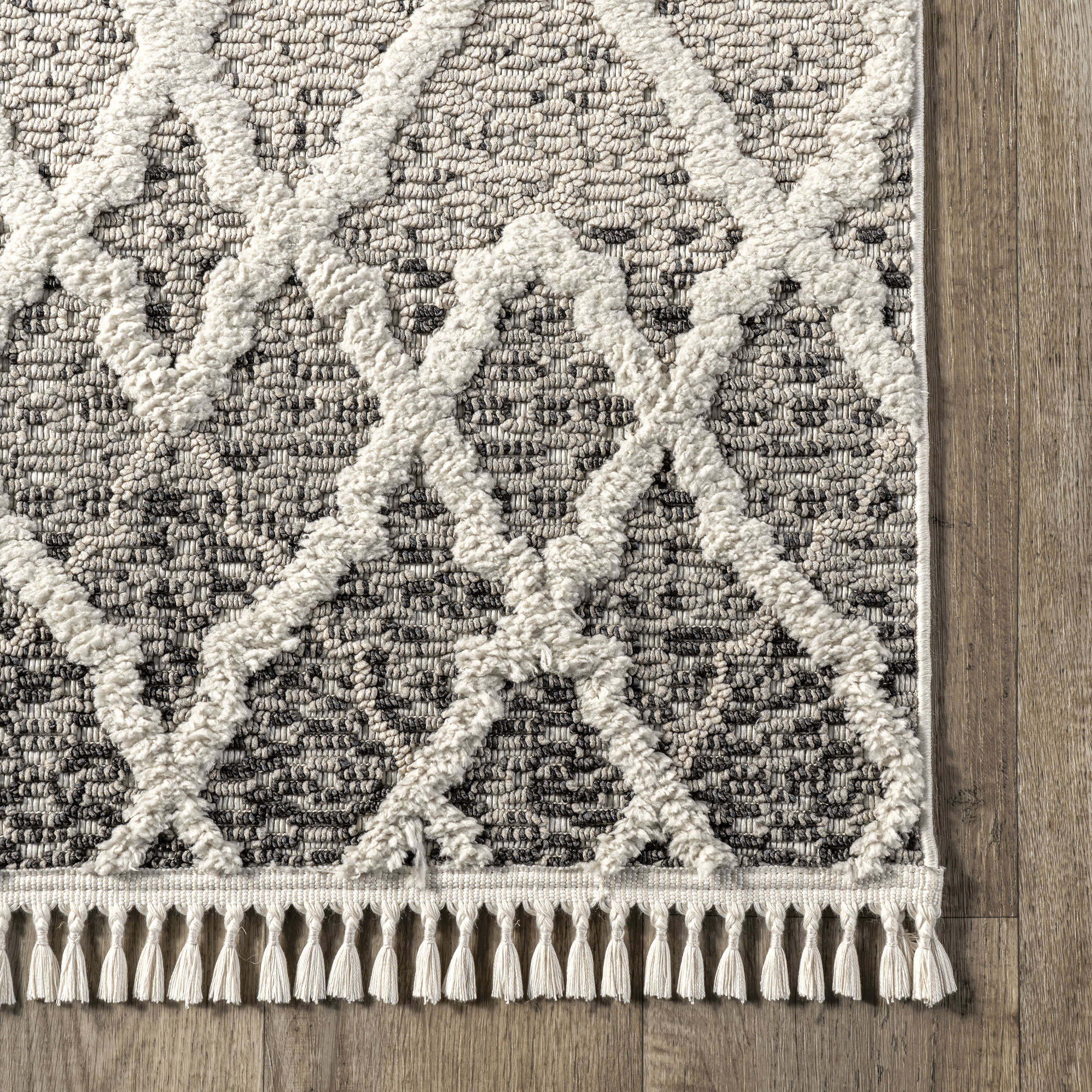 Henrietta Ombre Trellis Rug | Beige - Image 3
