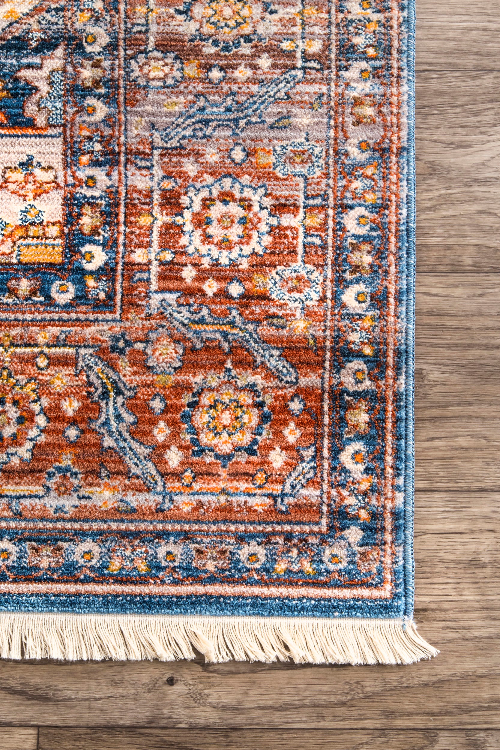 Heriz Fringe Rug | Rust - Image 3