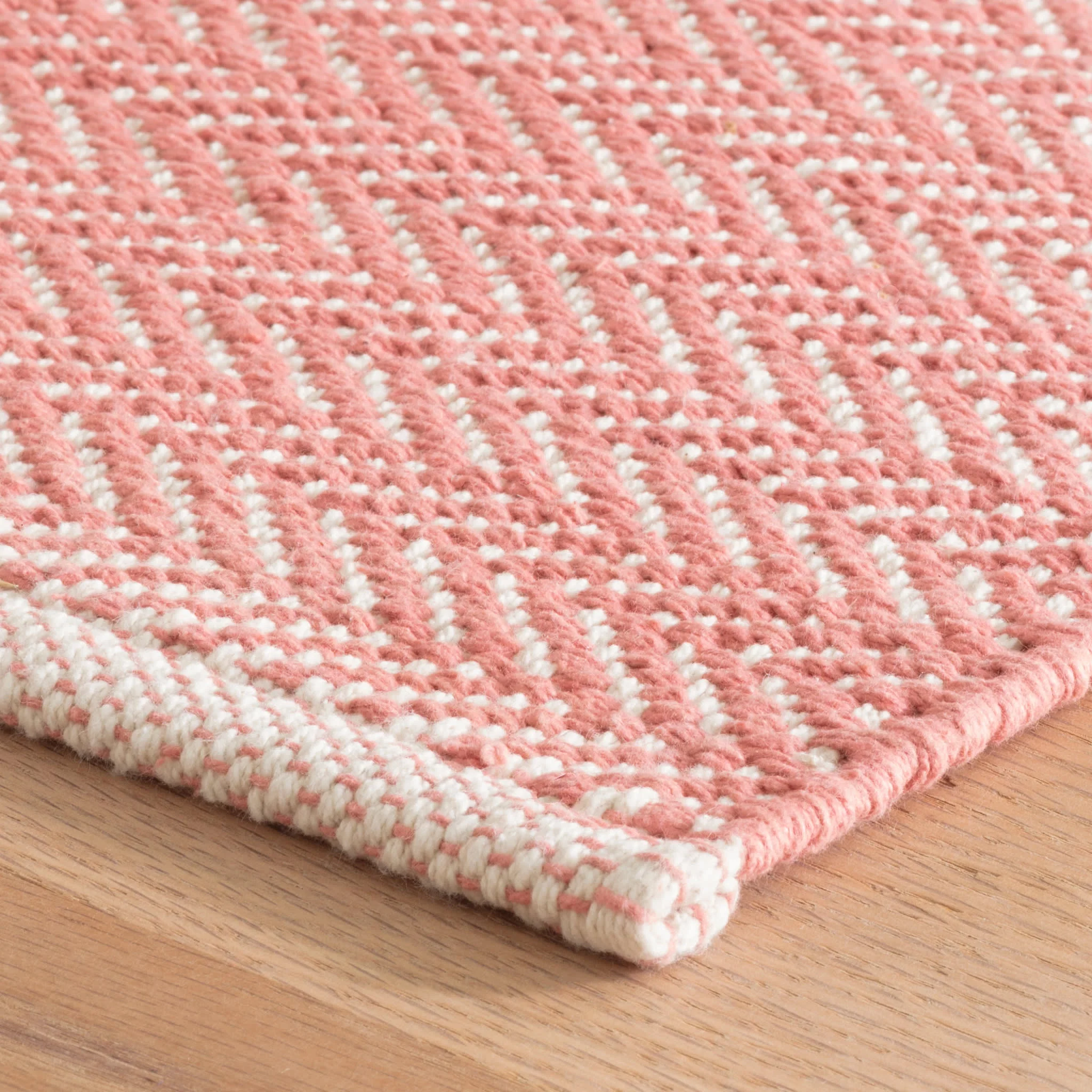 Herringbone Handwoven Cotton Rug | Coral - Image 3