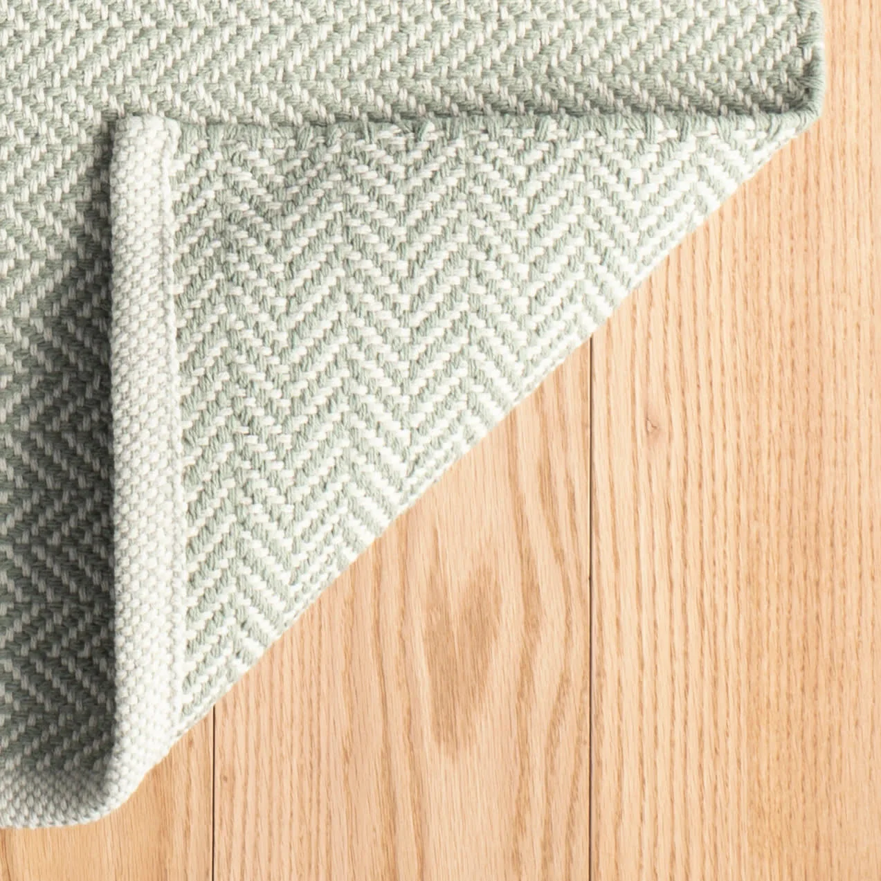 Herringbone Handwoven Cotton Rug | Ocean - Image 4