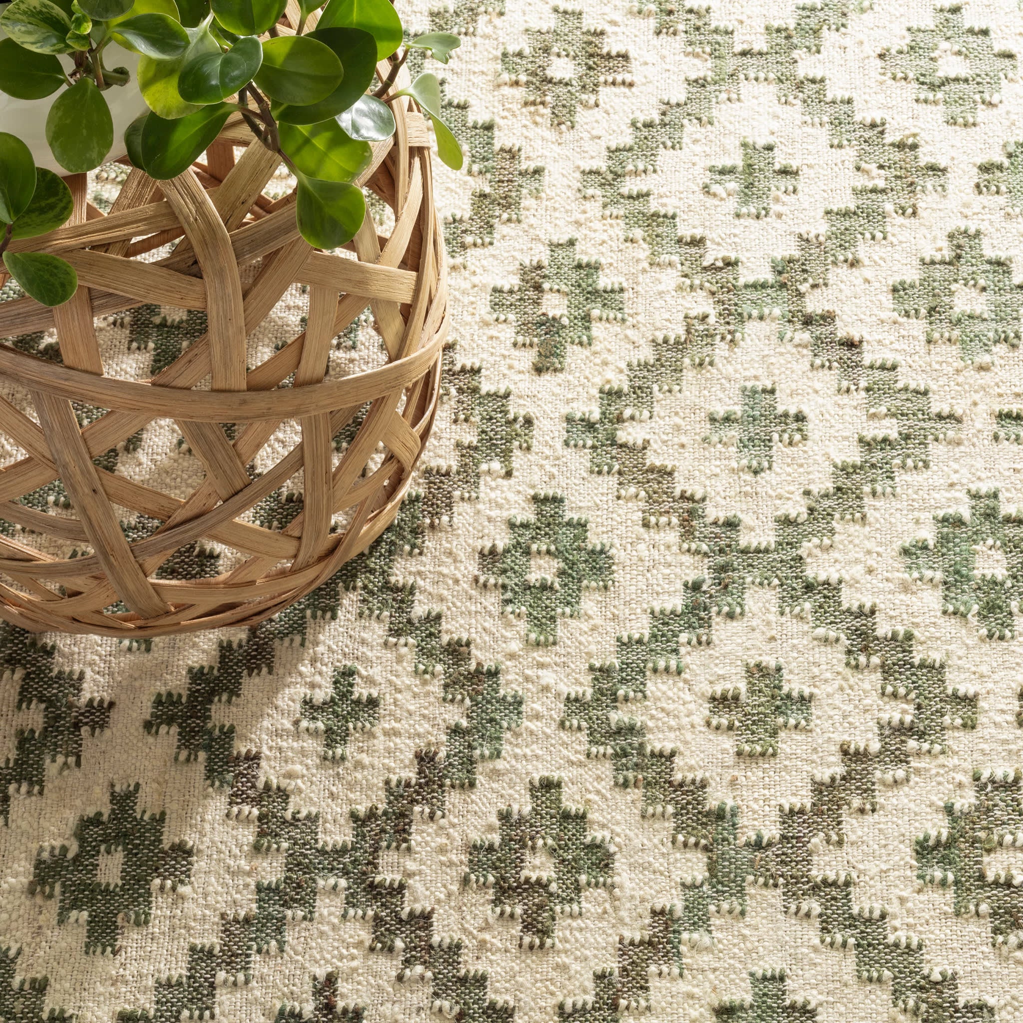 Hilda Handwoven Jute Rug | Evergreen - Image 2