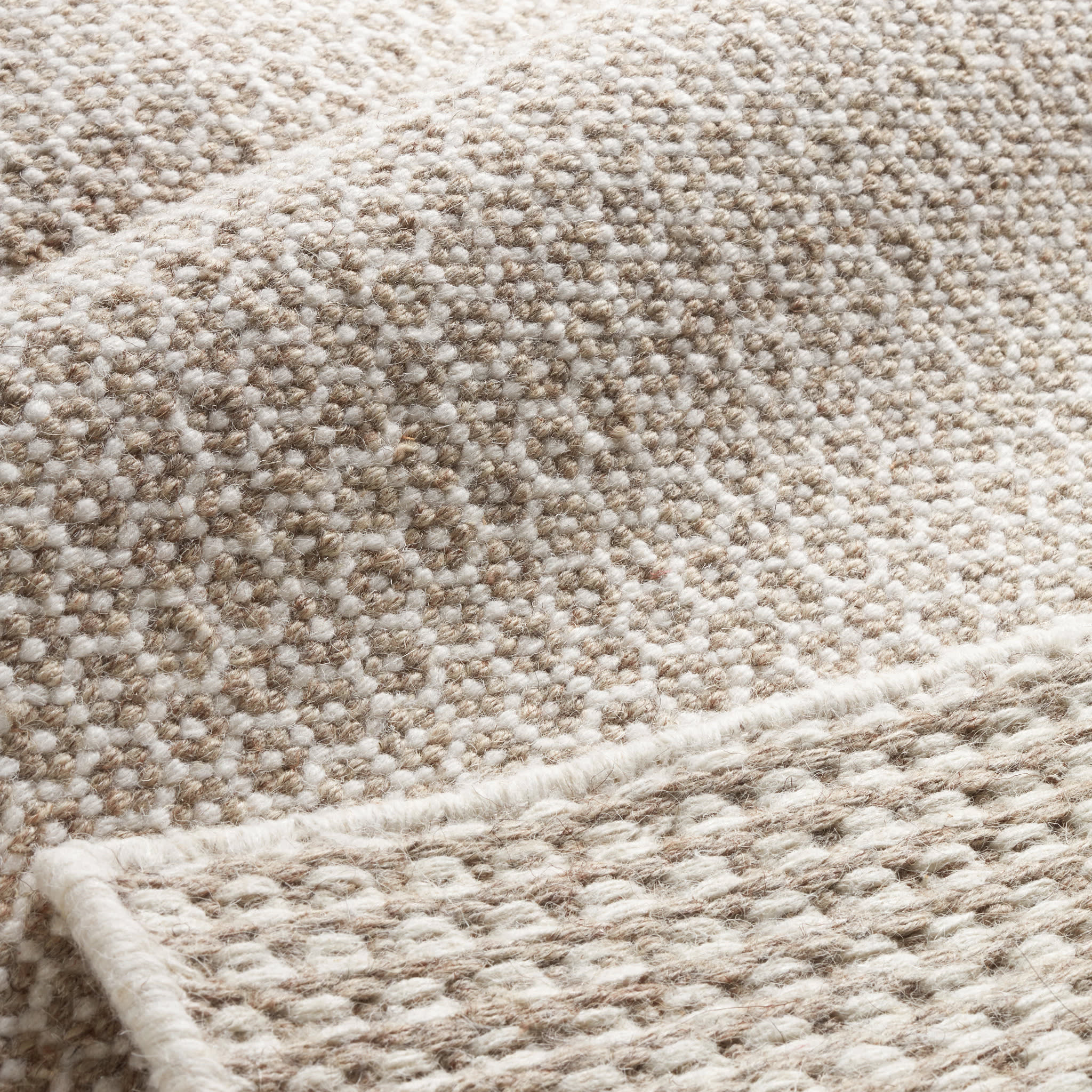 Honeycomb Handwoven Wool Rug | Natural - Image 4