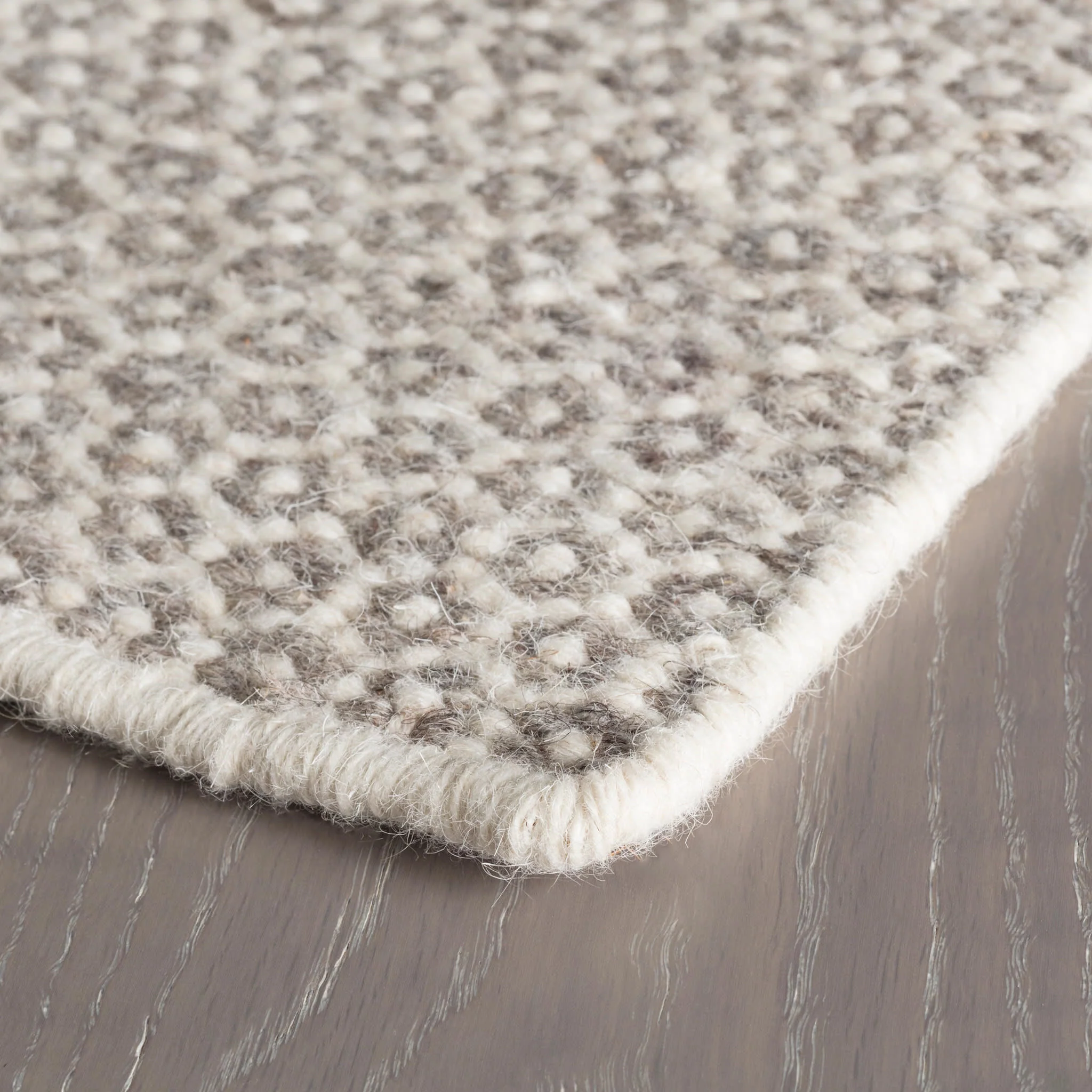 Honeycomb Handwoven Wool Rug | Ivory/Grey - Image 7
