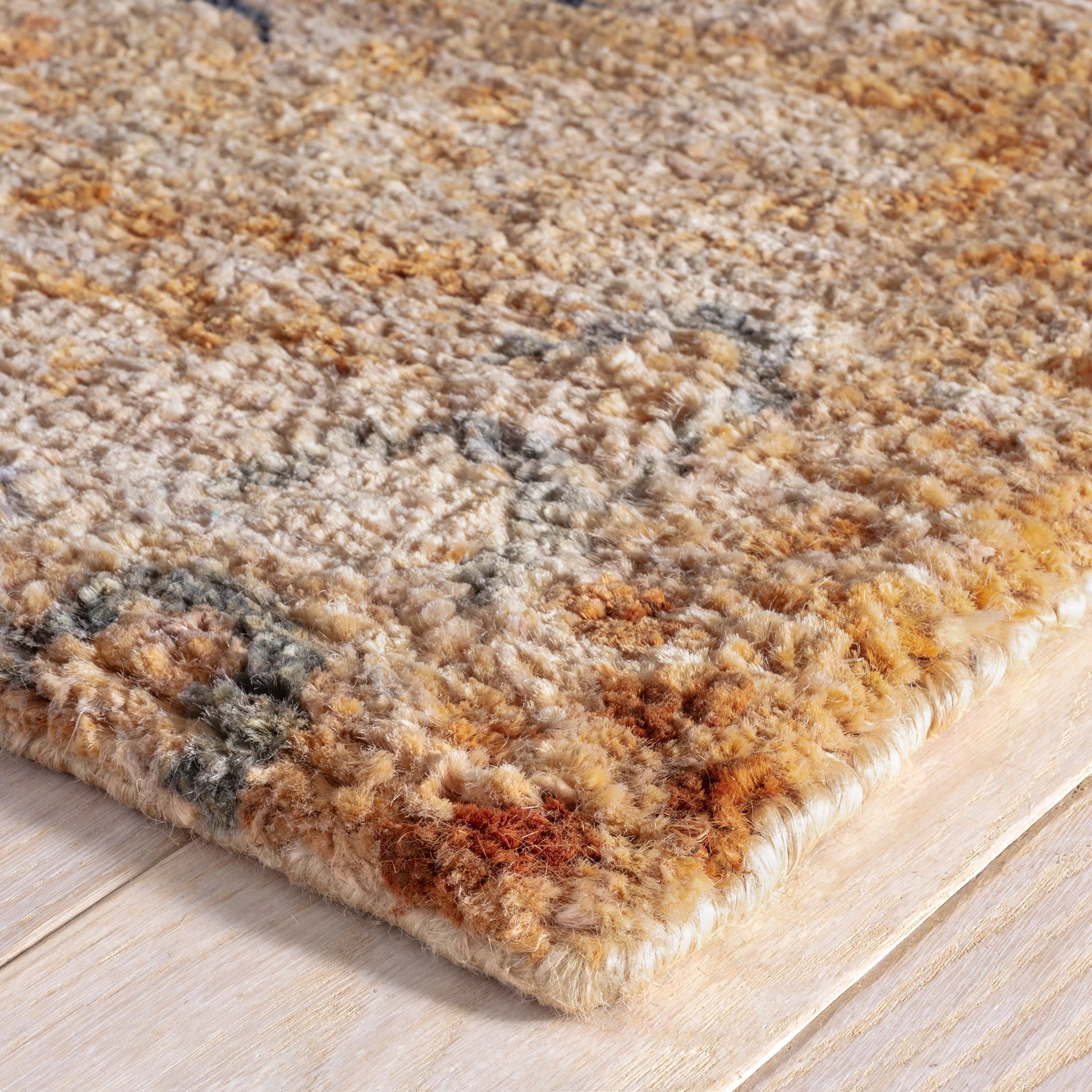 Horseshoe Hand Knotted Jute Rug | Neutral - Image 4