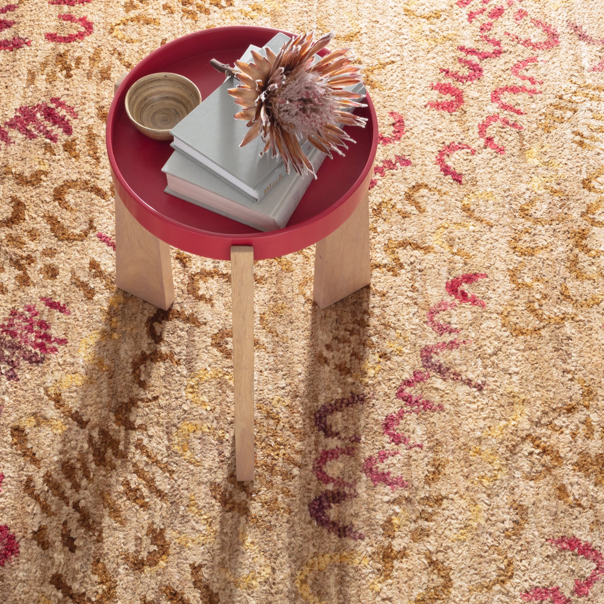 Horseshoe Hand Knotted Jute Rug | Spice - Image 4
