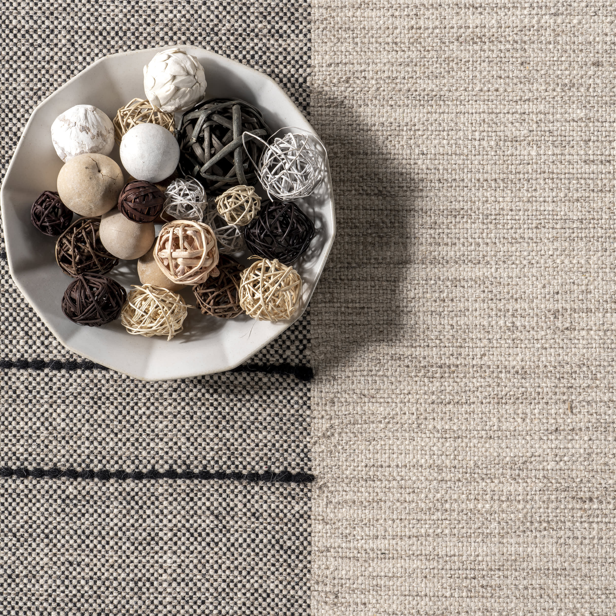 Hudson Alternating Tassel Rug | Ivory - Image 7