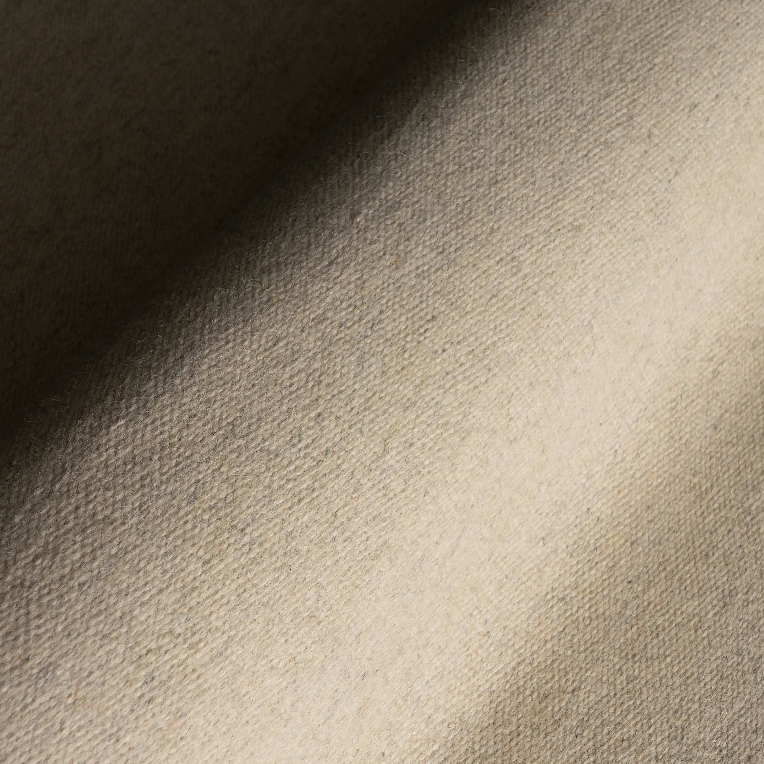 Iirela Modern Ivory Rug | Ivory - Image 3