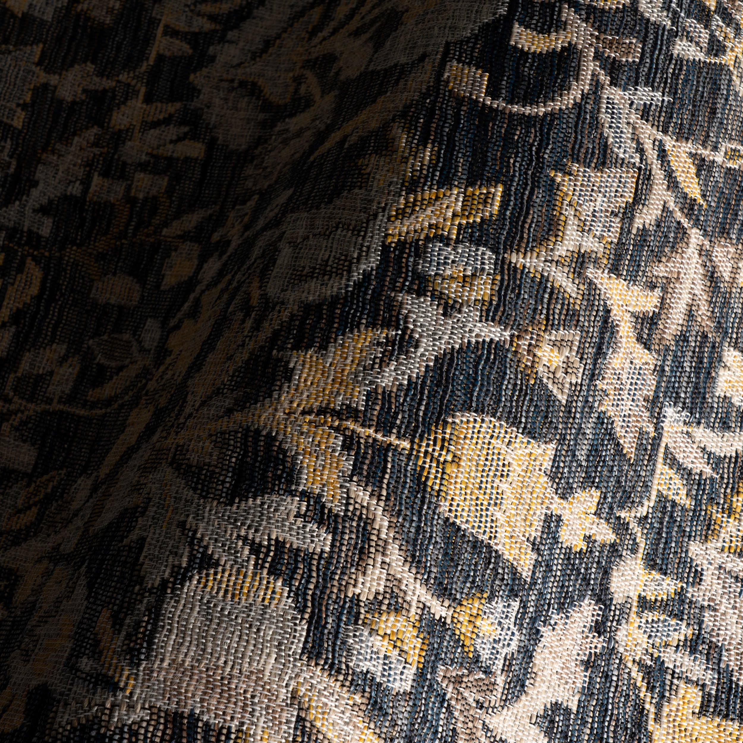 Inari Traditional Floral Indoor/Outdoor Rug | Navy - Image 3