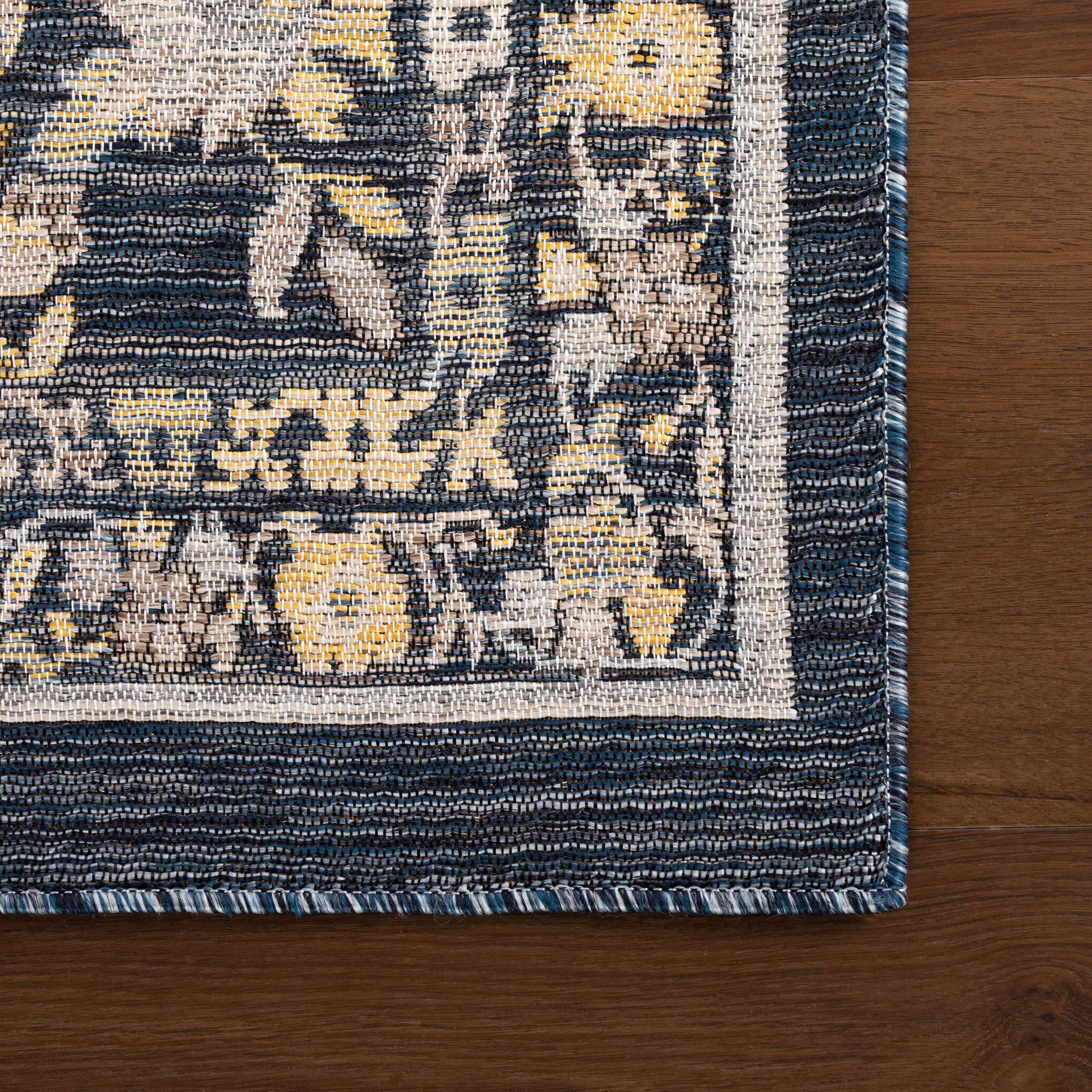 Inari Traditional Floral Indoor/Outdoor Rug | Navy - Image 4