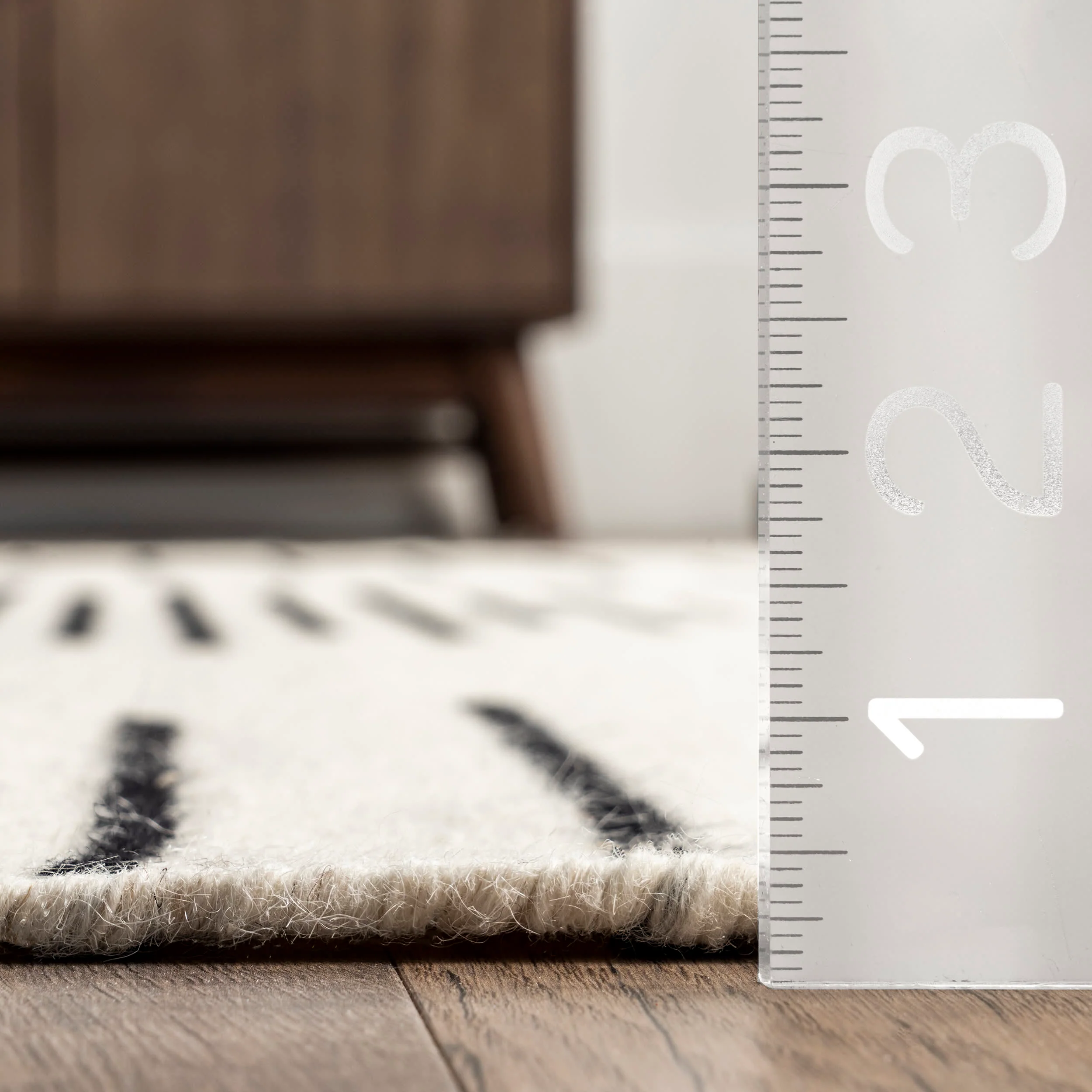 Indie Pinstripe Tasseled Rug | Ivory - Image 5