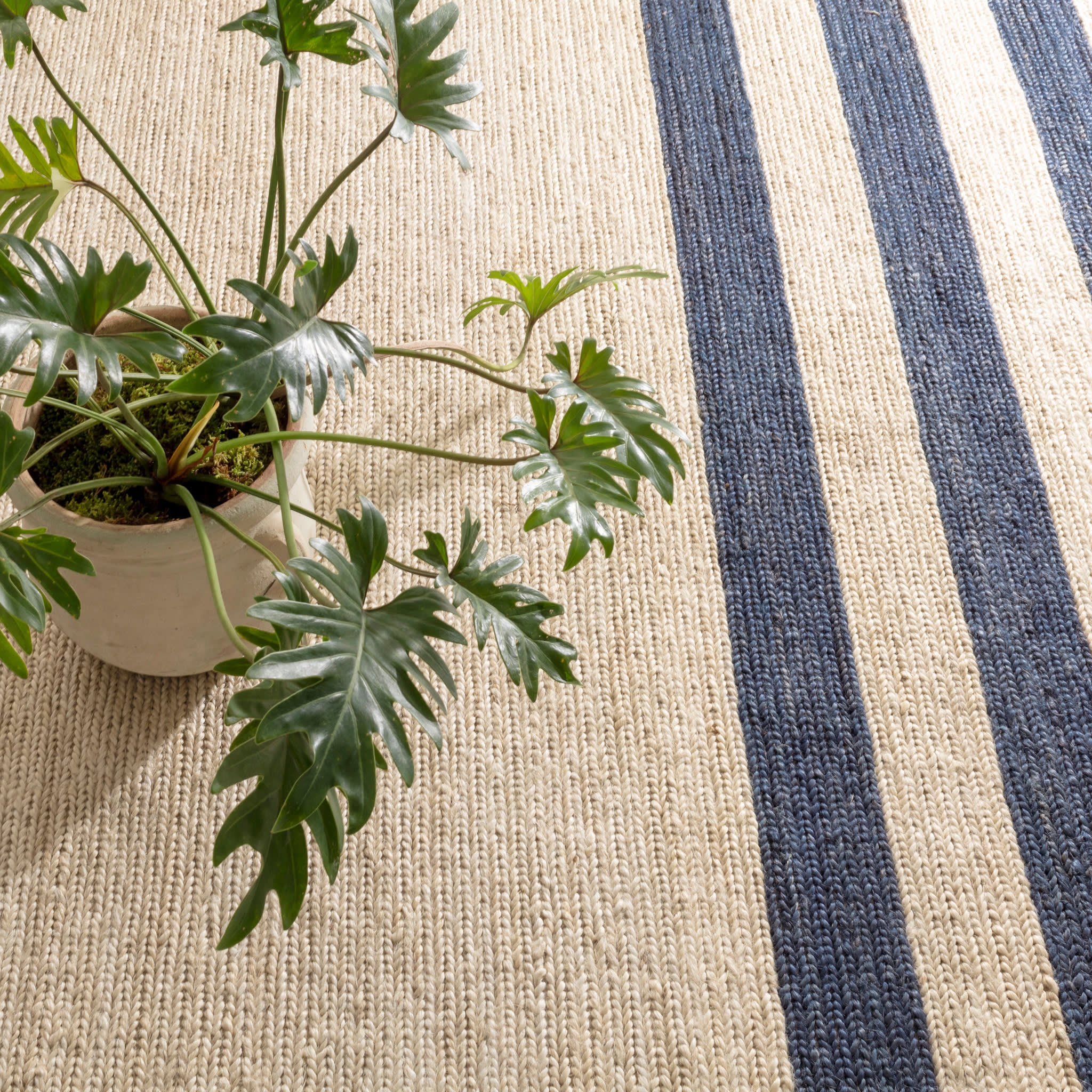 Ipswich Handwoven Jute Rug | Blue - Image 2