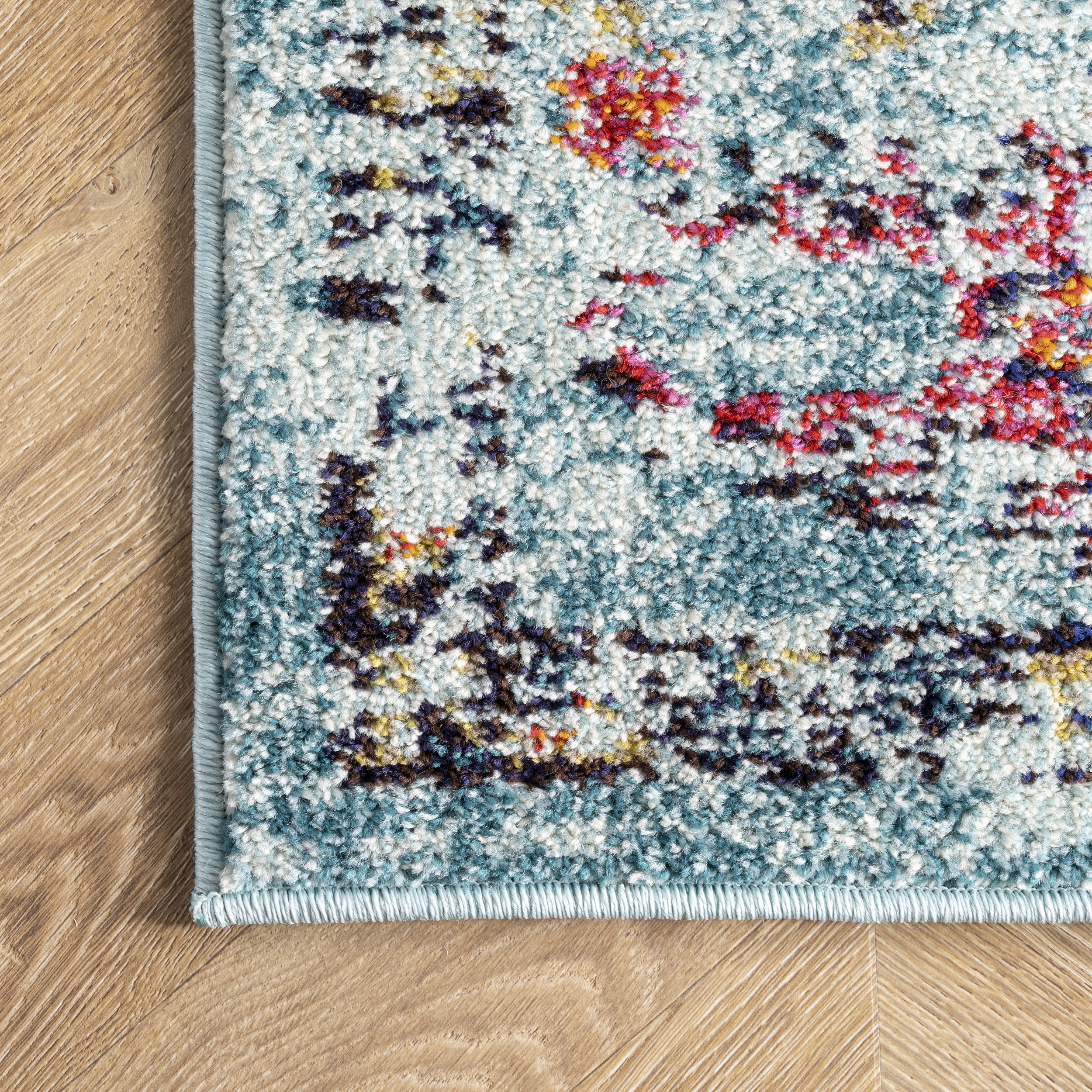 Iris Fading Oriental Medallion Rug | Aqua - Image 3