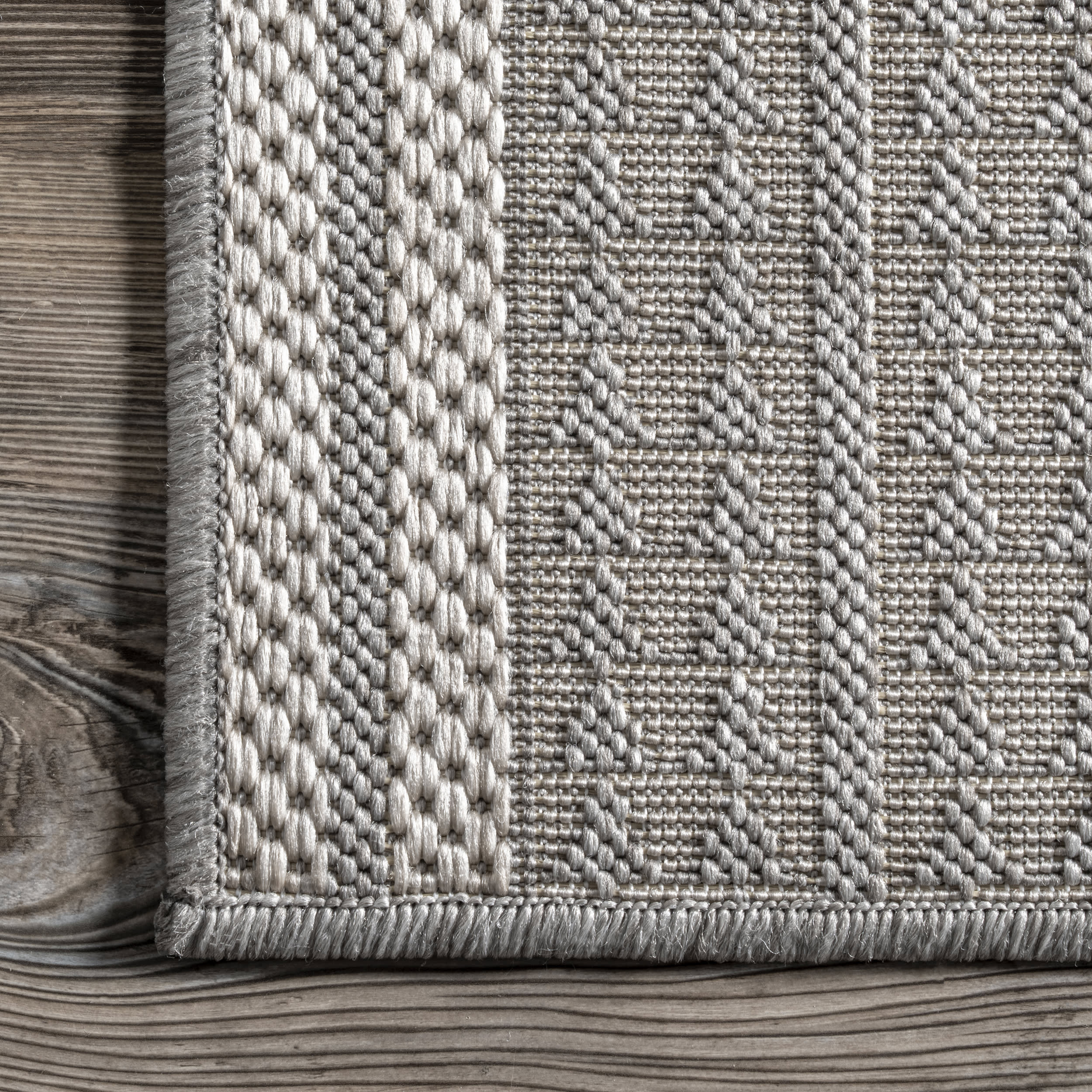 Iris Totem Indoor/Outdoor Flatweave Rug | Light Grey - Image 3