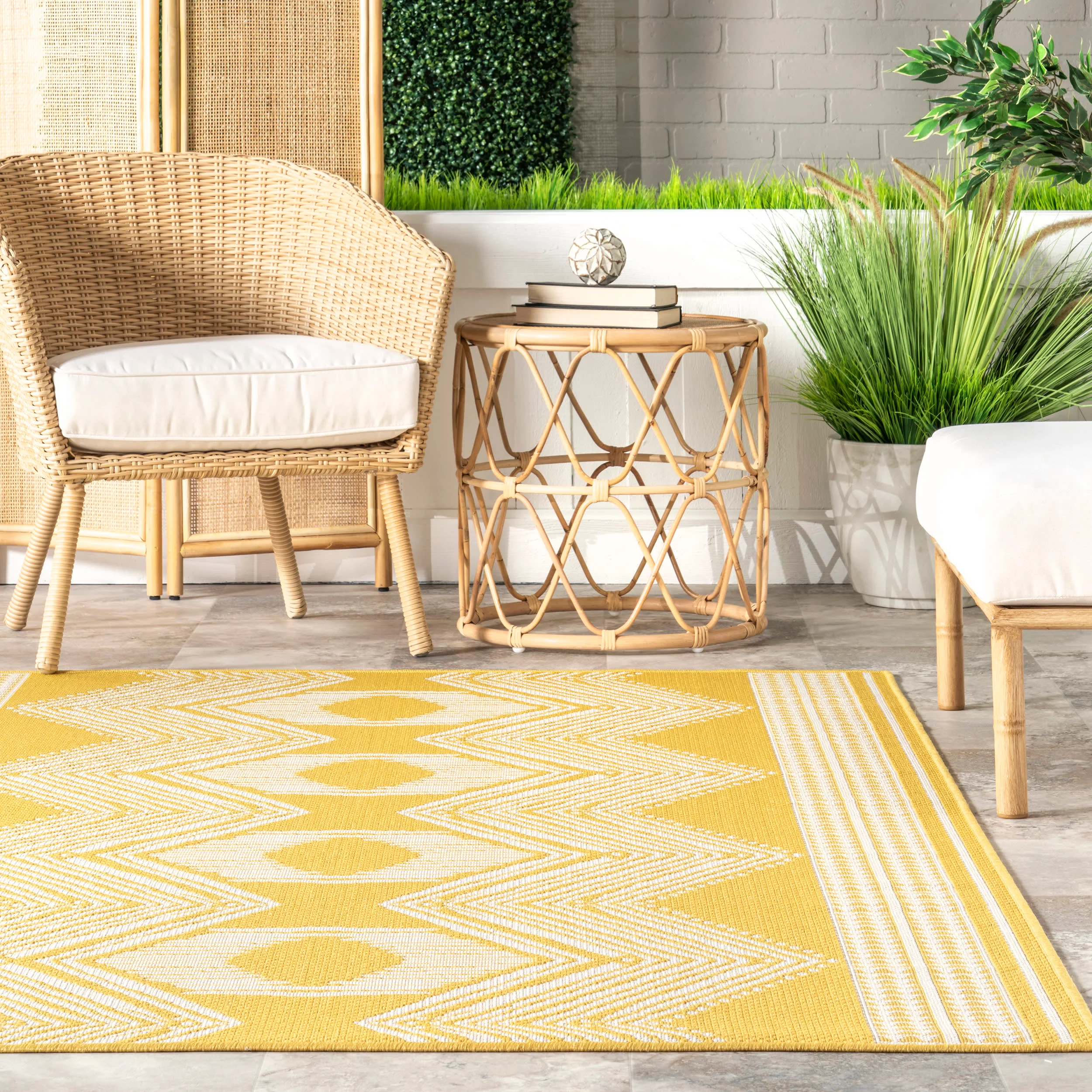 Iris Totem Indoor/Outdoor Flatweave Rug | Yellow - Image 4