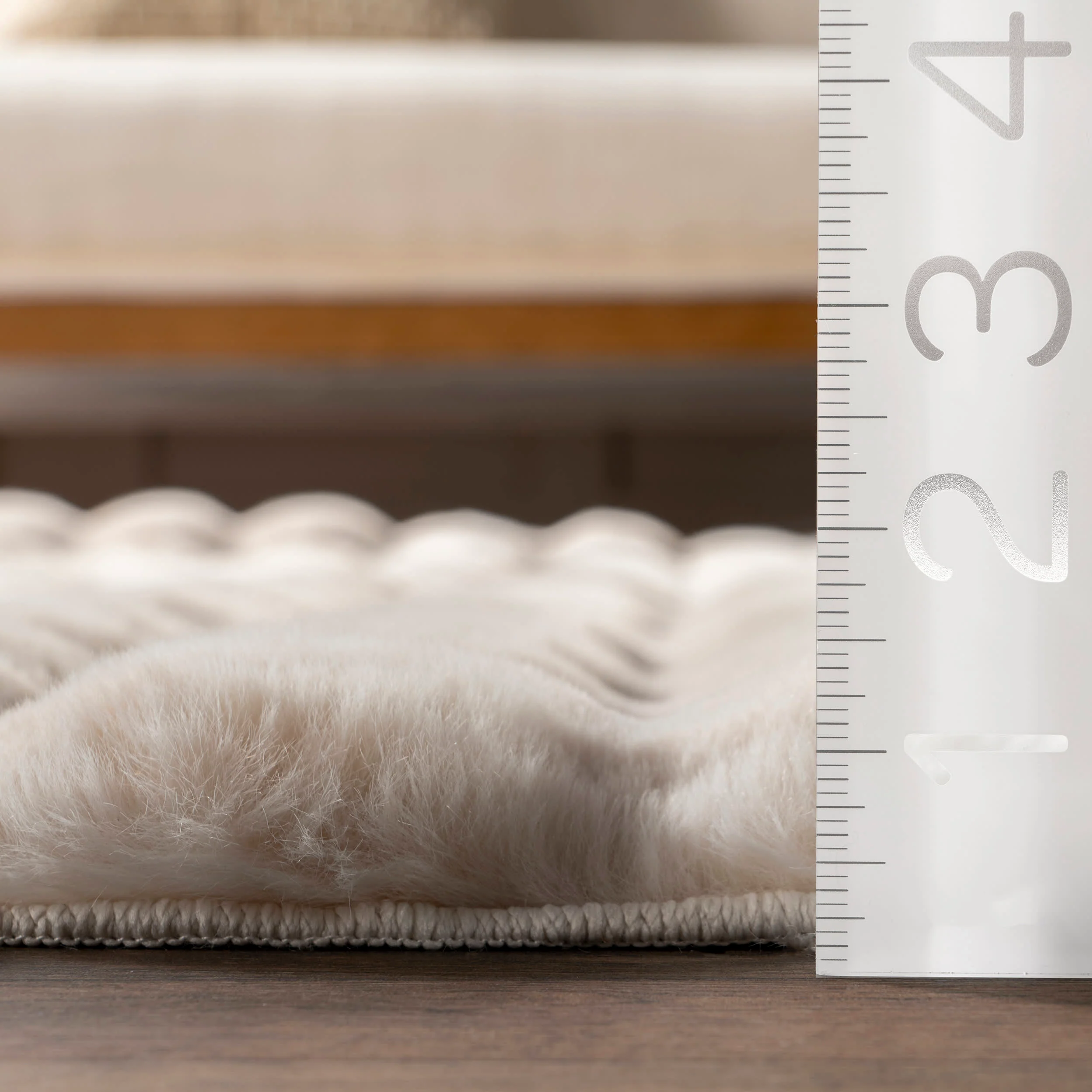 Ivana Checkered Plush Cloud Washable Rug | Beige - Image 5