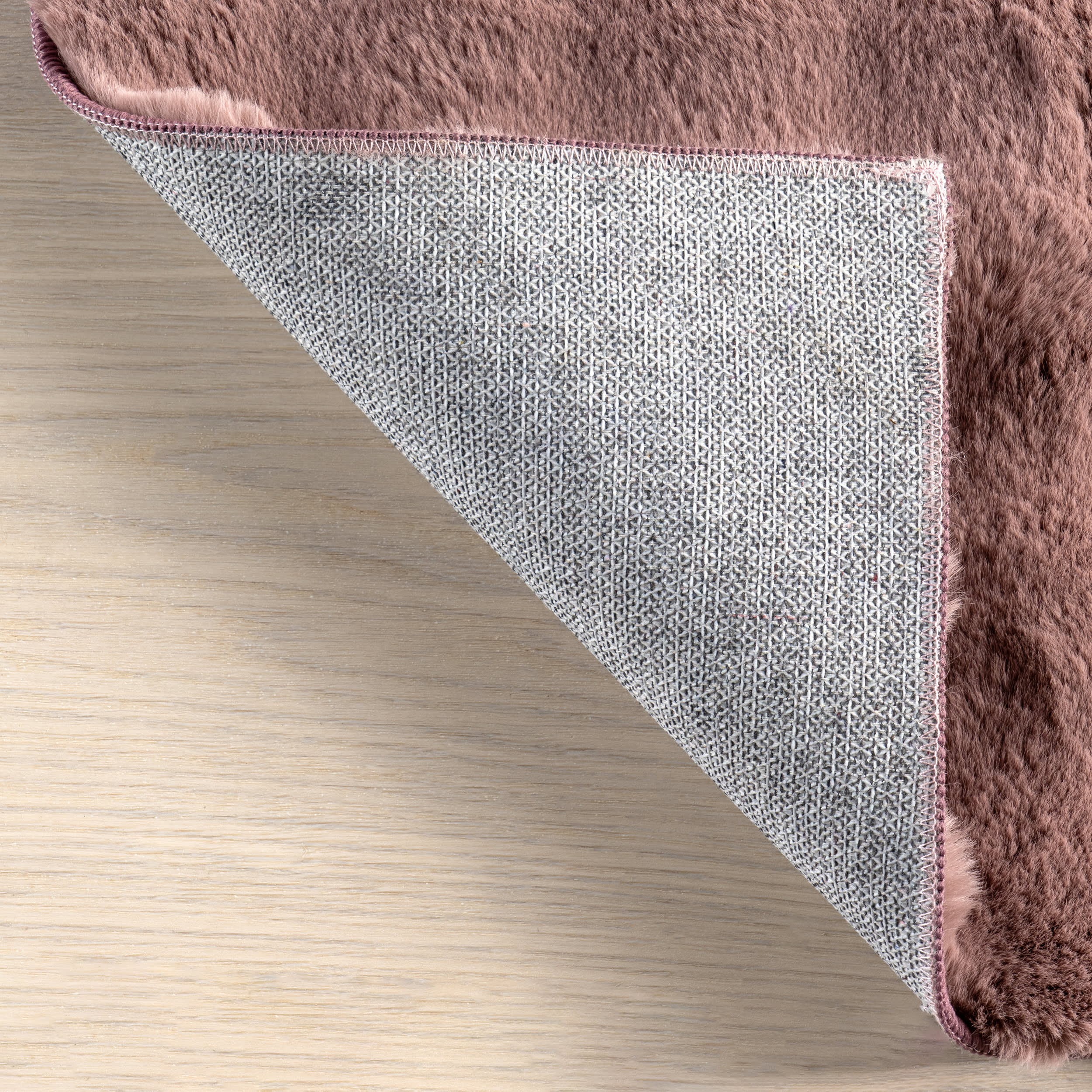 Ivana Checkered Plush Cloud Washable Rug | Burgundy - Image 7