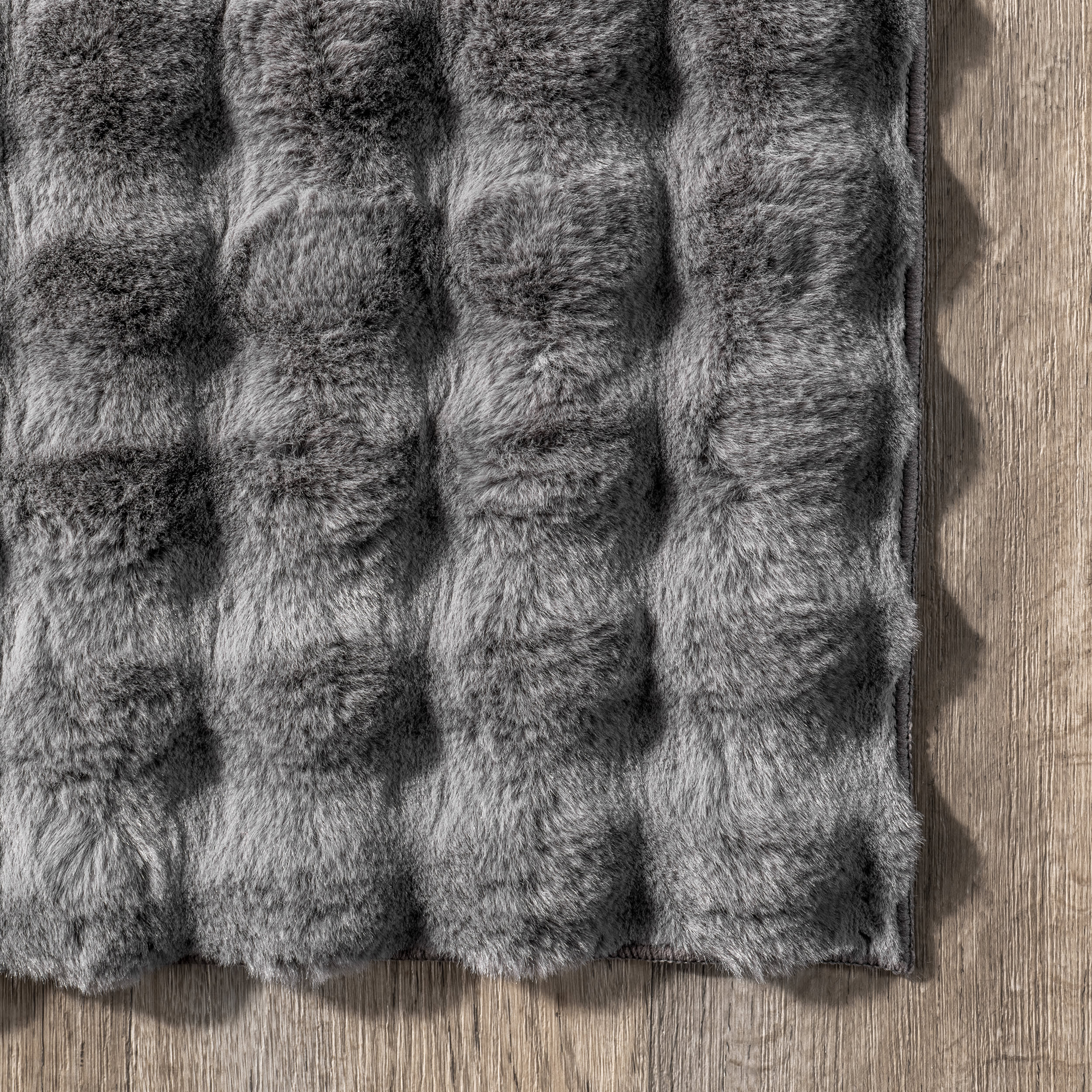 Ivana Checkered Plush Cloud Washable Rug | Dark Grey - Image 3