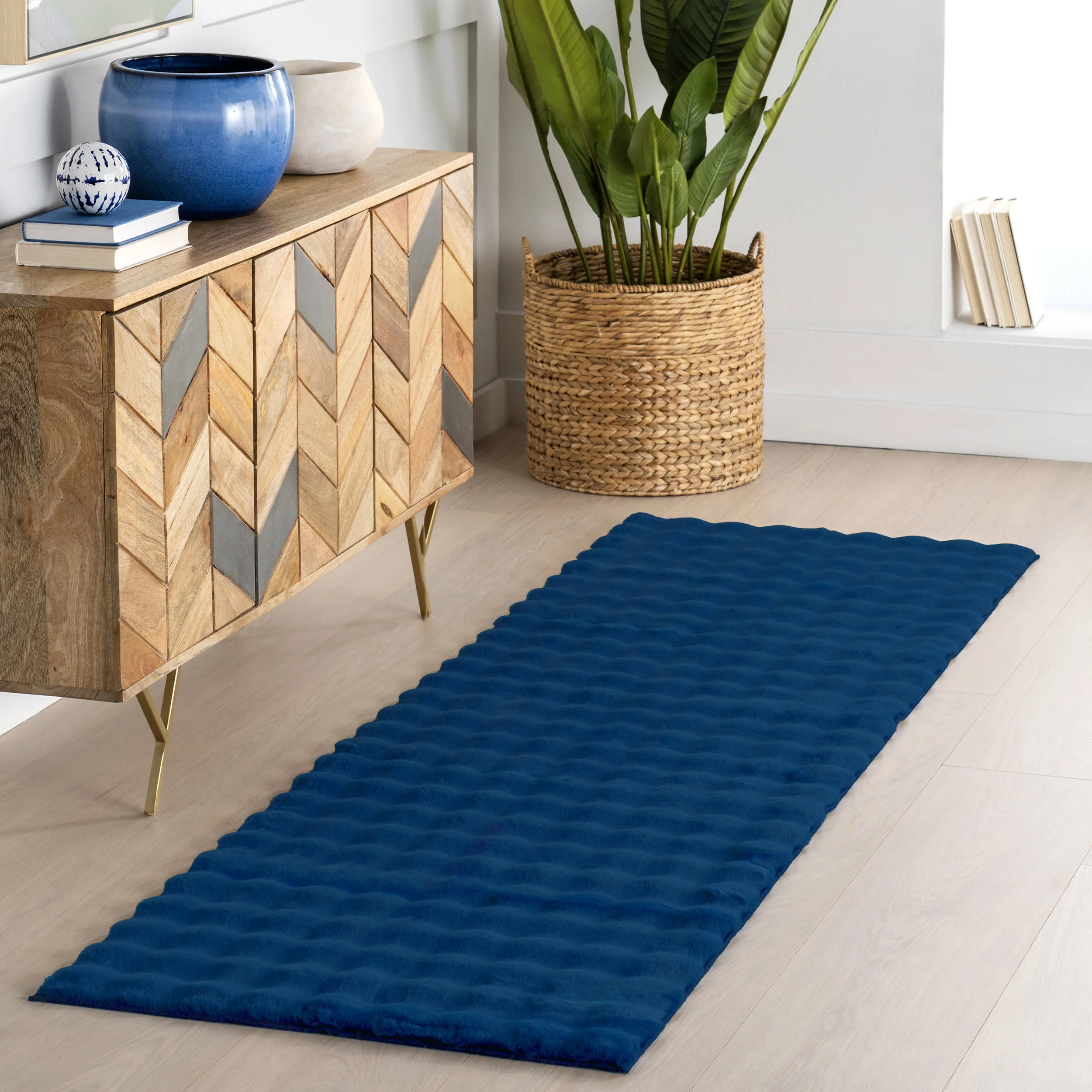 Ivana Checkered Plush Cloud Washable Rug | Navy - Image 2