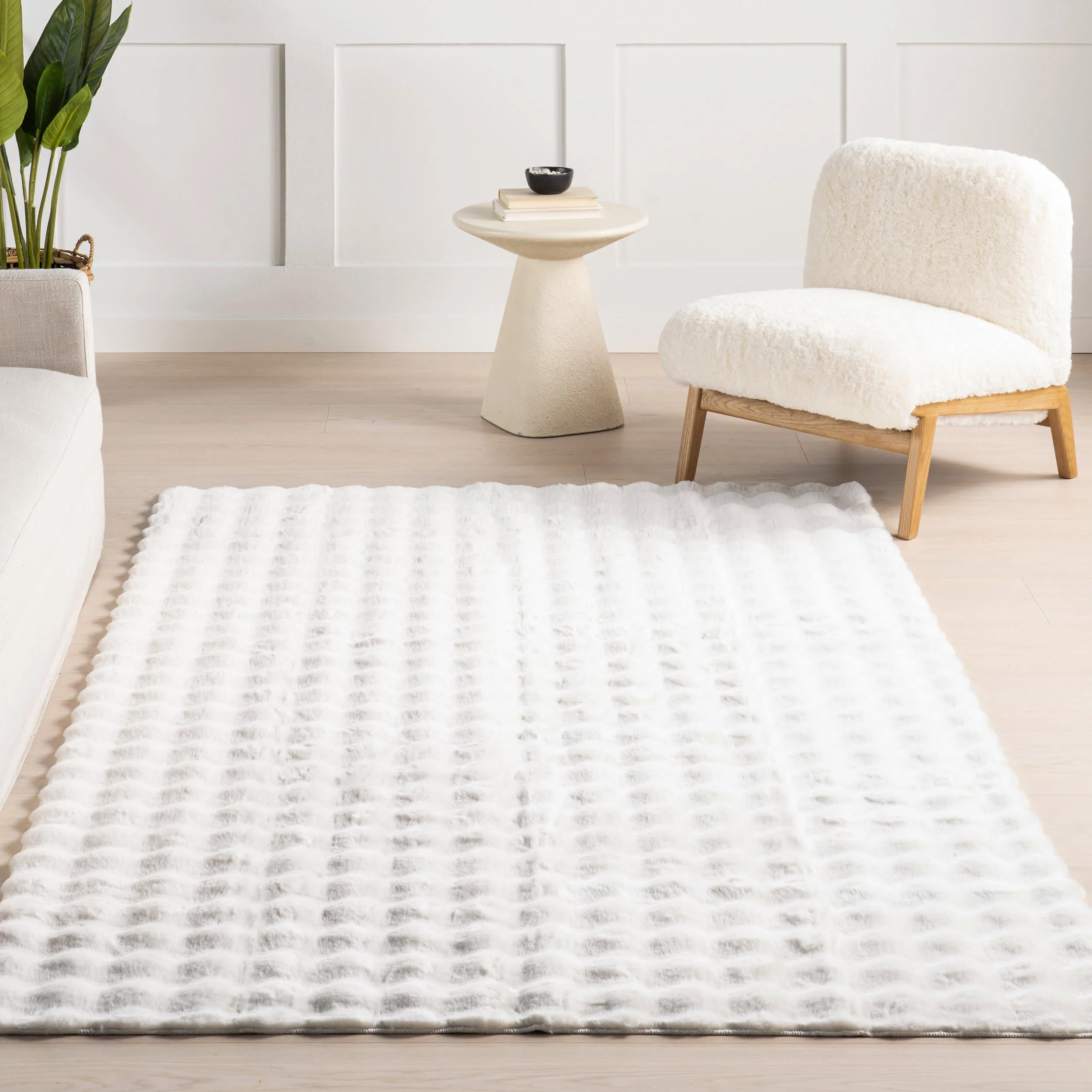 Ivana Checkered Plush Cloud Washable Rug | Off White - Image 5