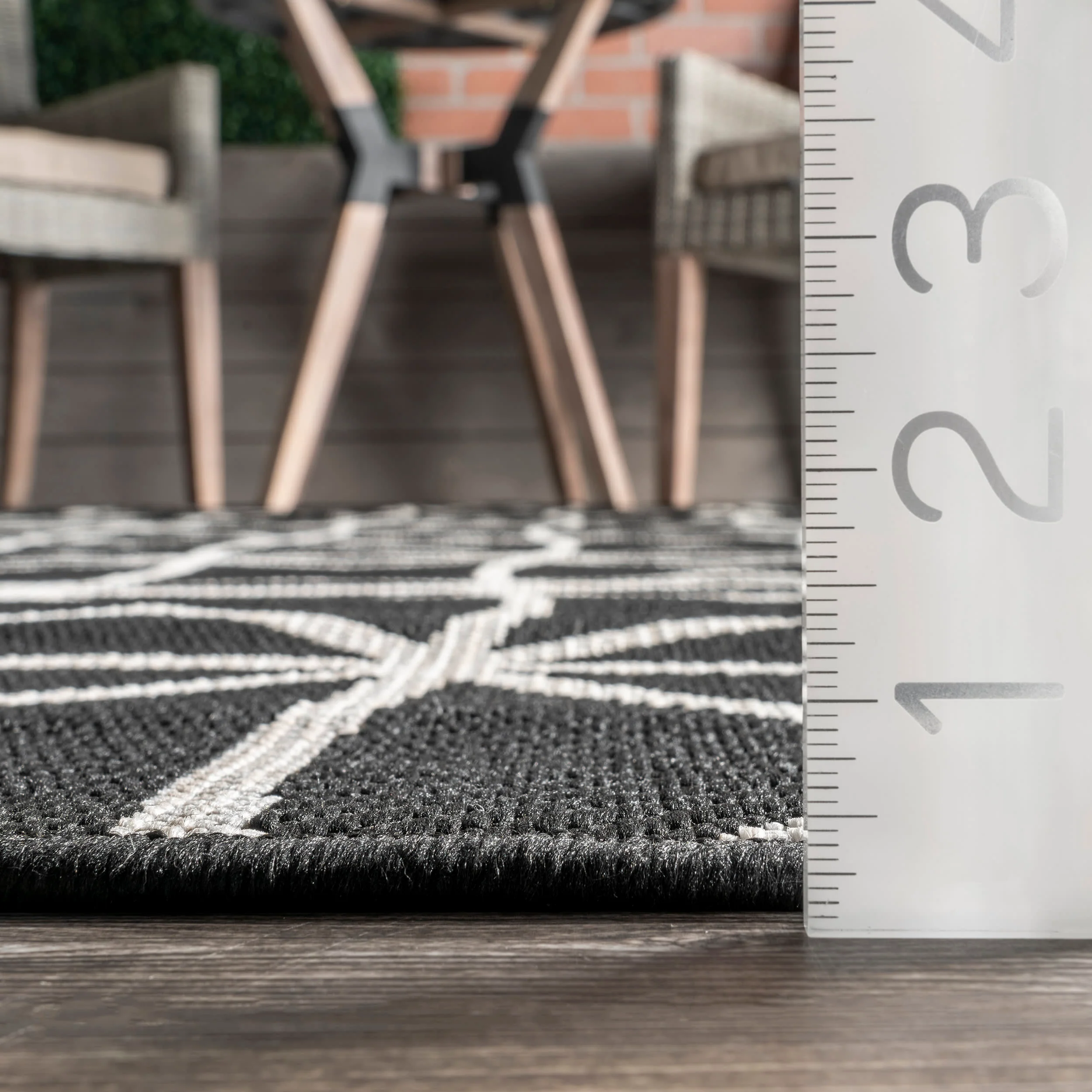 Ivied Trellis Indoor/Outdoor Flatweave Rug | Dark Grey - Image 5