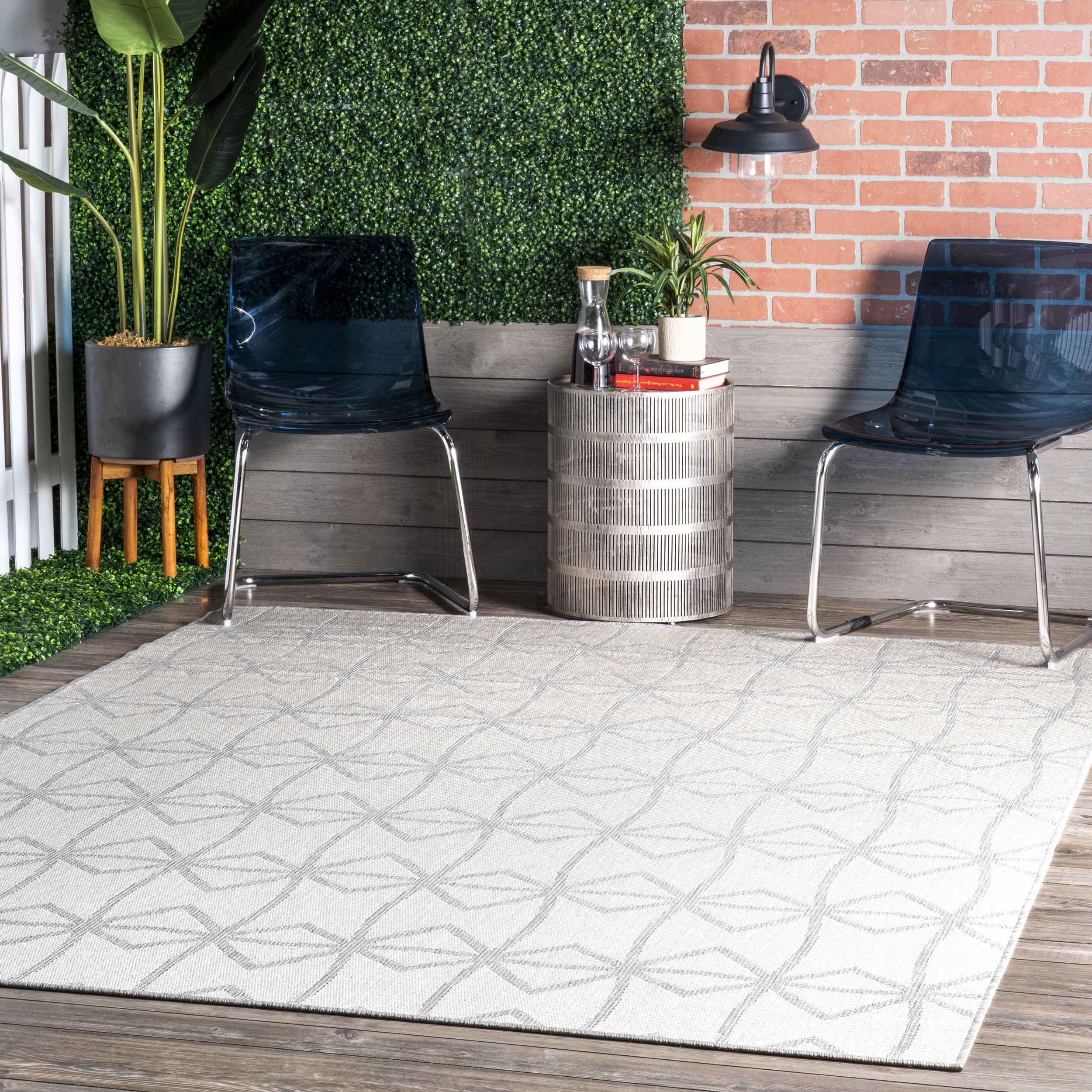 Ivied Trellis Indoor/Outdoor Flatweave Rug | Light Grey - Image 2