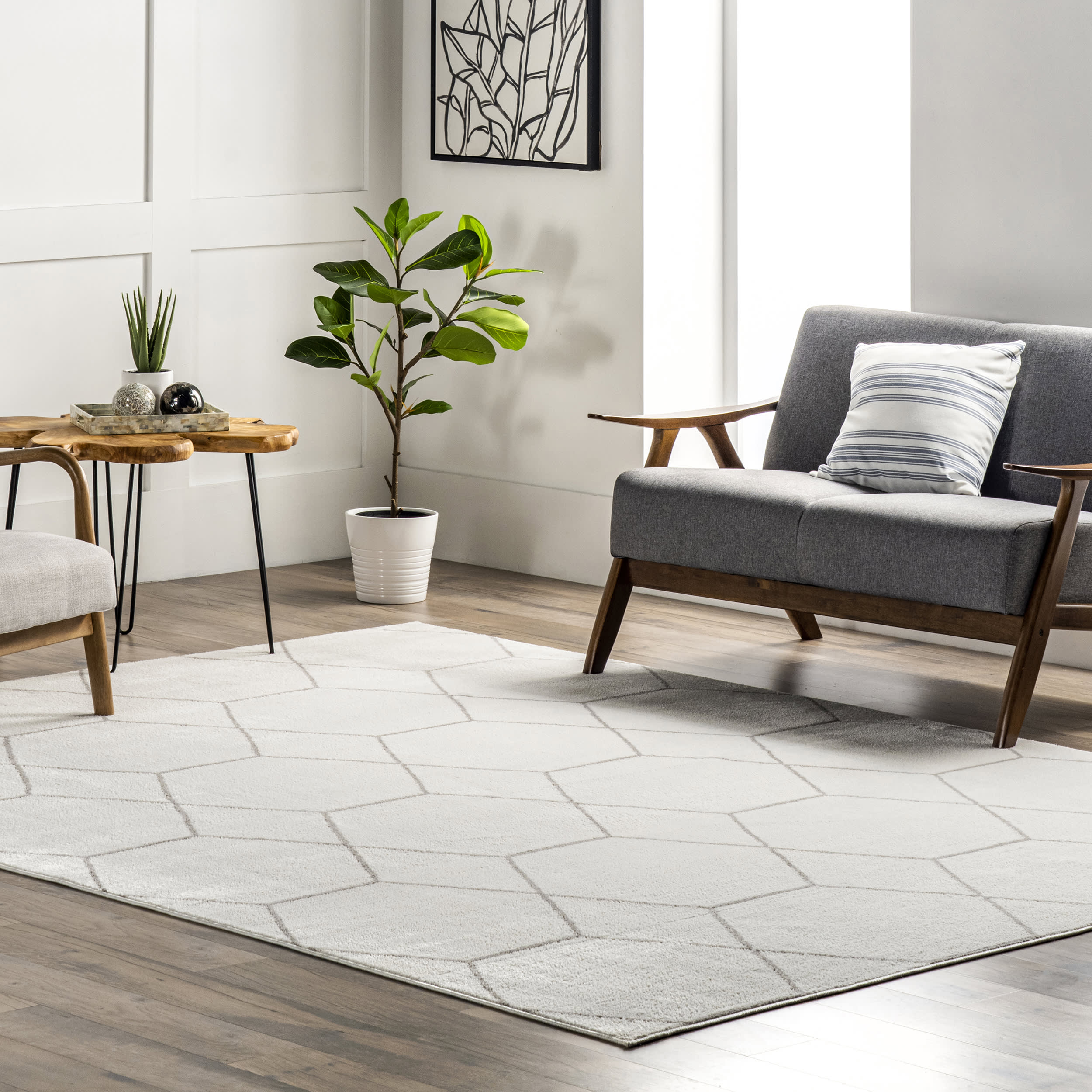 Jacqueline Honeycomb Trellis Rug | Beige - Image 2