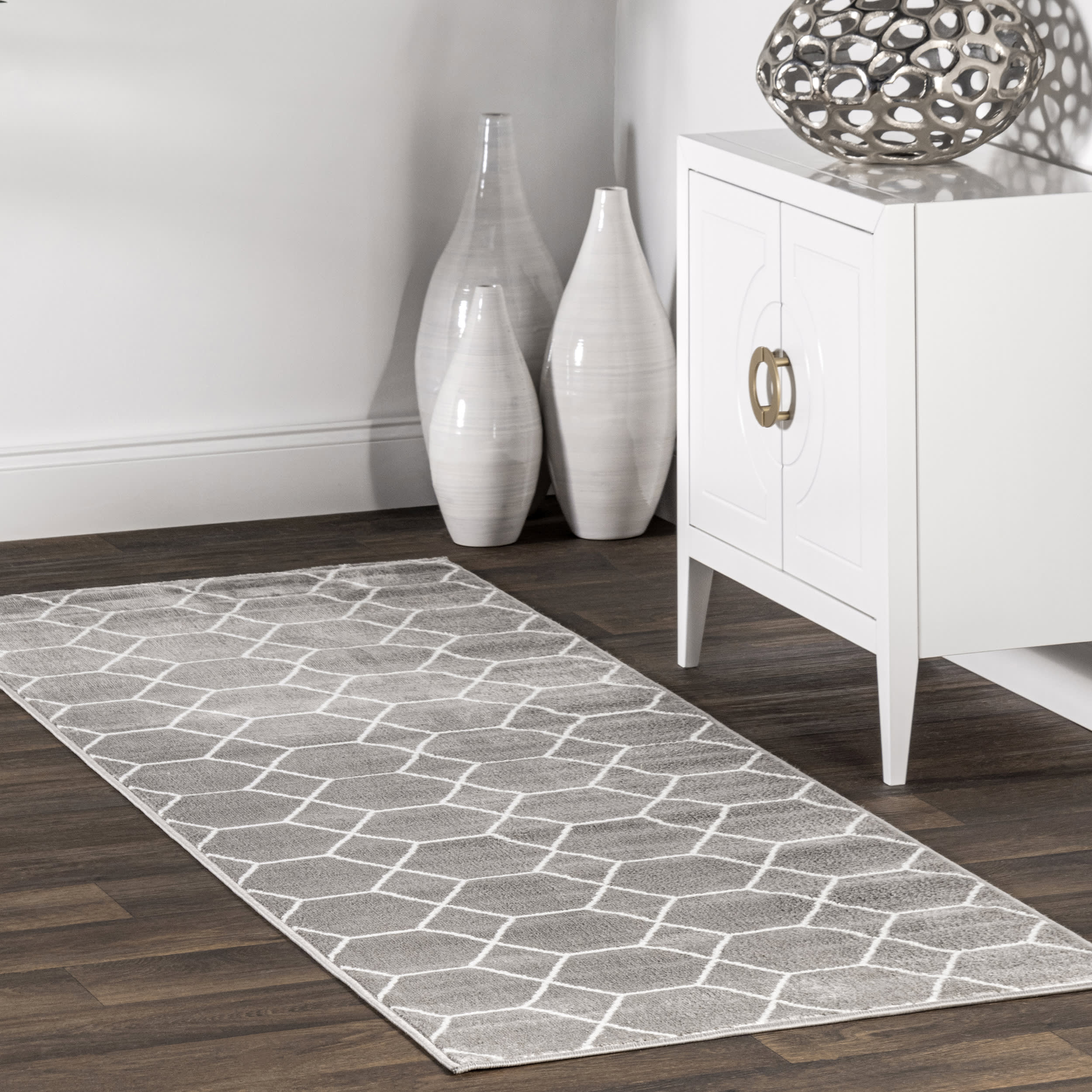 Jacqueline Honeycomb Trellis Rug | Grey - Image 2