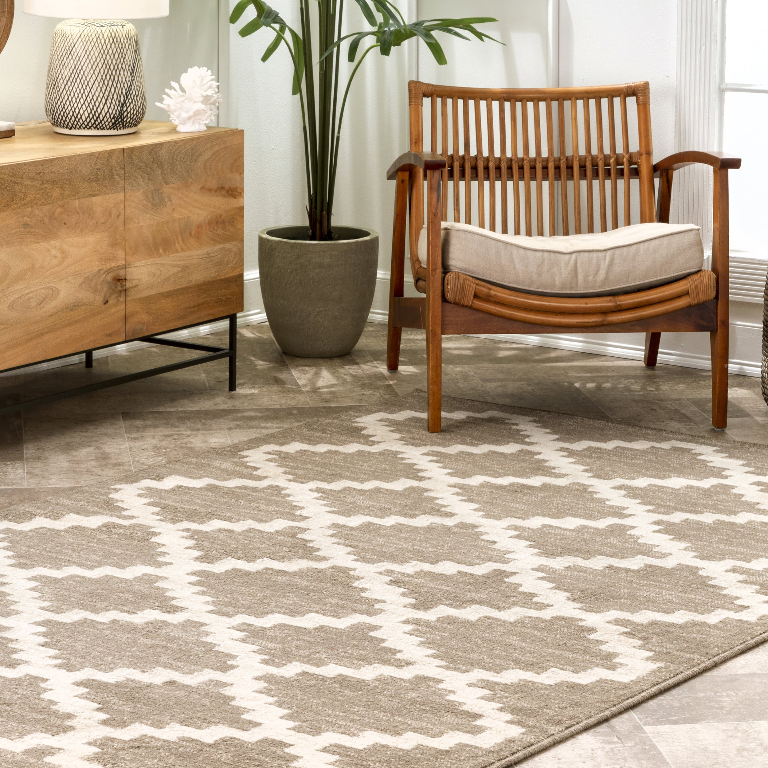 Jagged Trellis Rug | Beige - Image 2