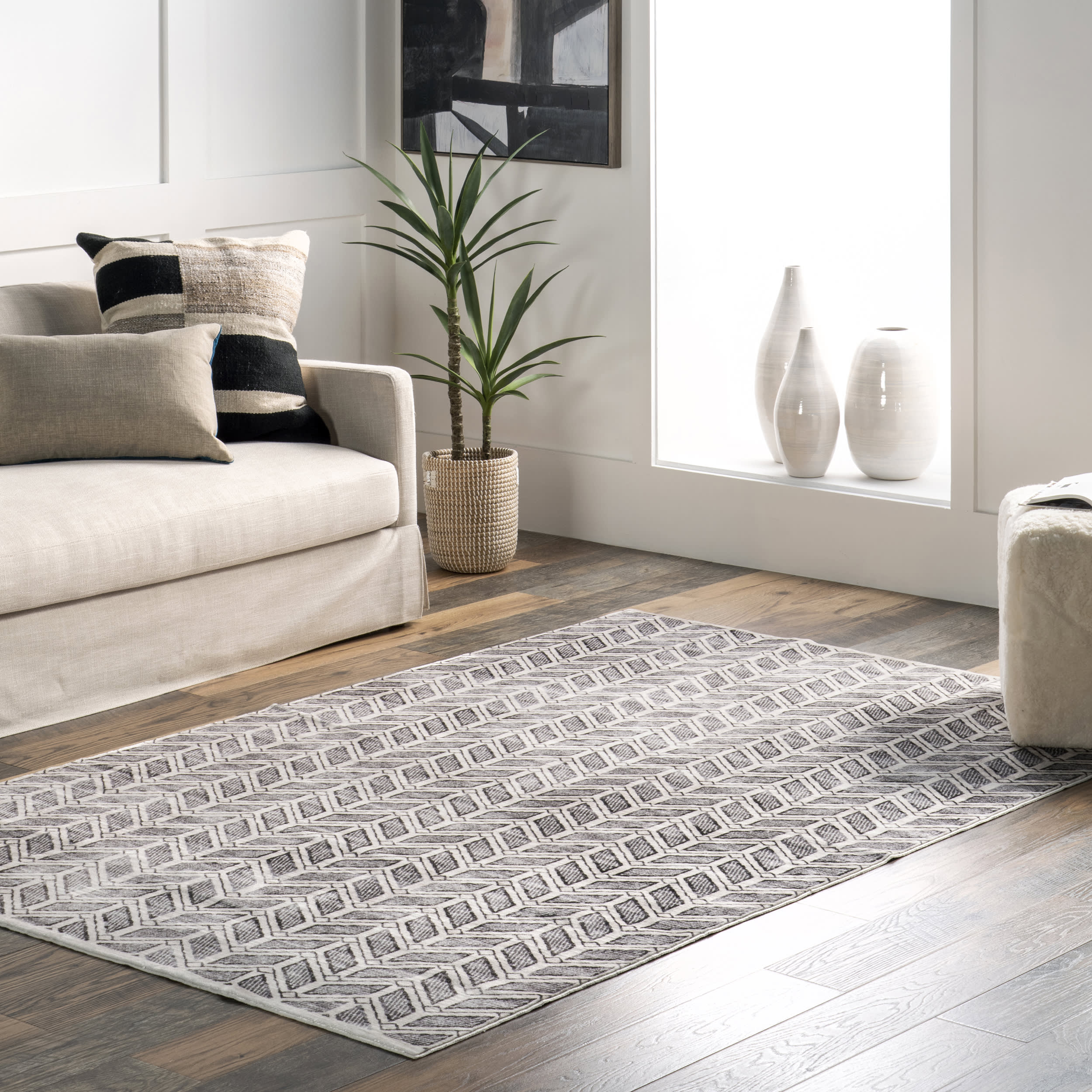 Janae Chevron Washable Rug | Grey - Image 2