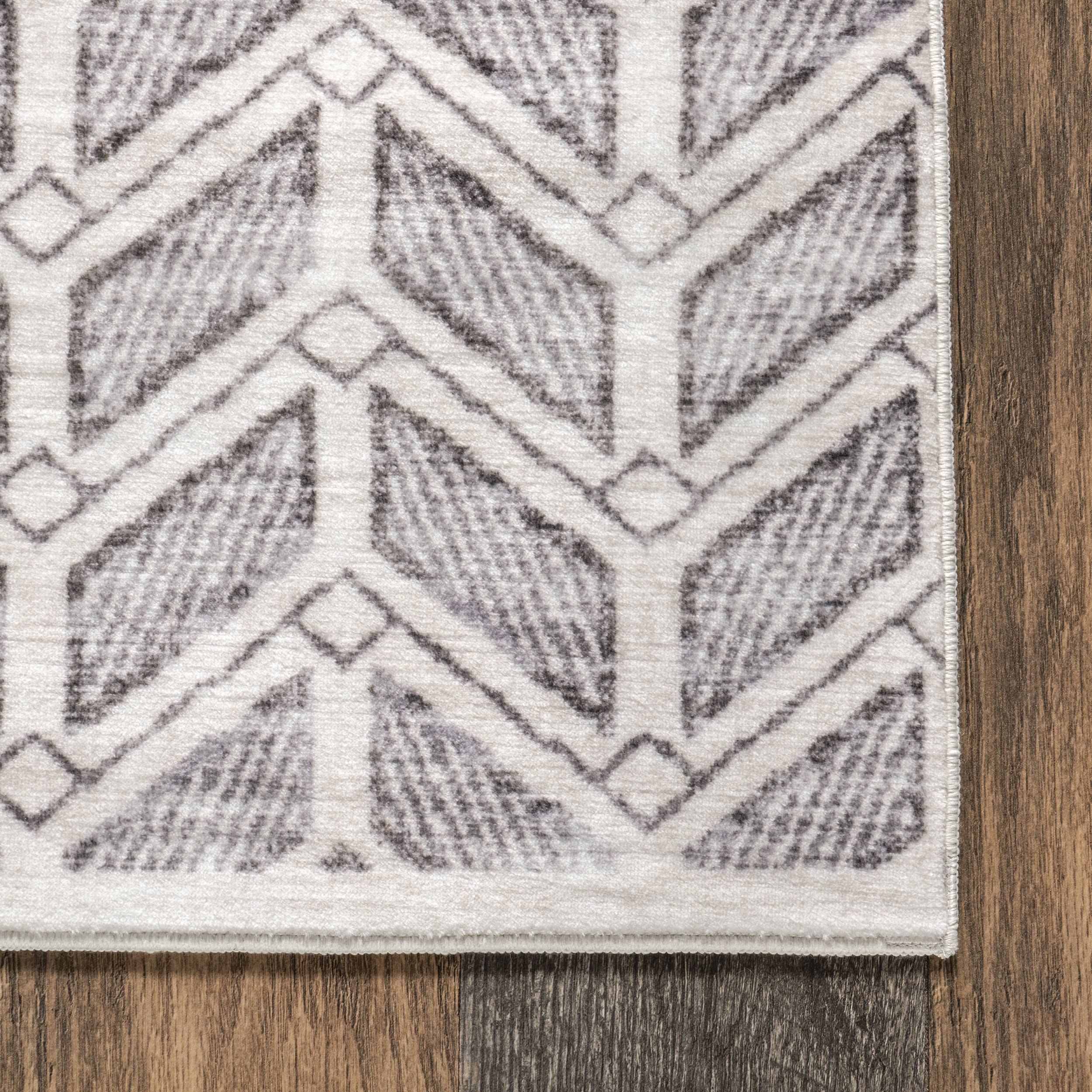 Janae Chevron Washable Rug | Grey - Image 3