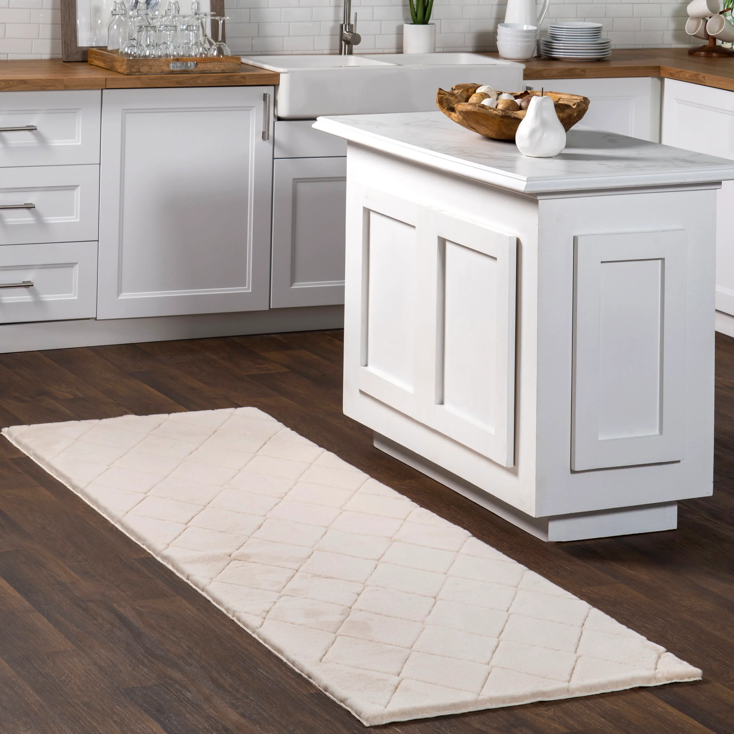 Jaylene Trellis Plush Cloud Washable Rug | Beige - Image 2