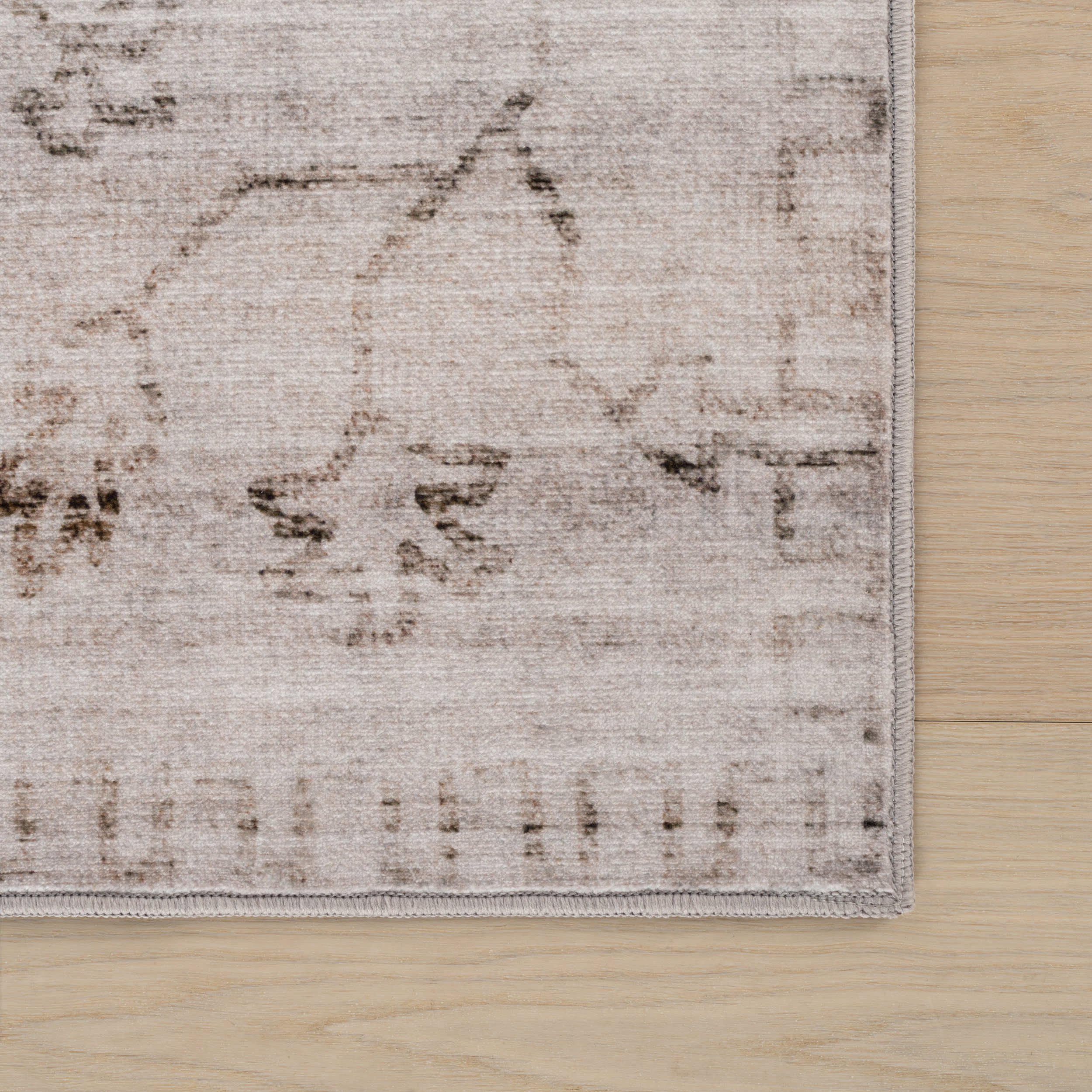 Jolen Traditional Washable Rug | Beige - Image 4