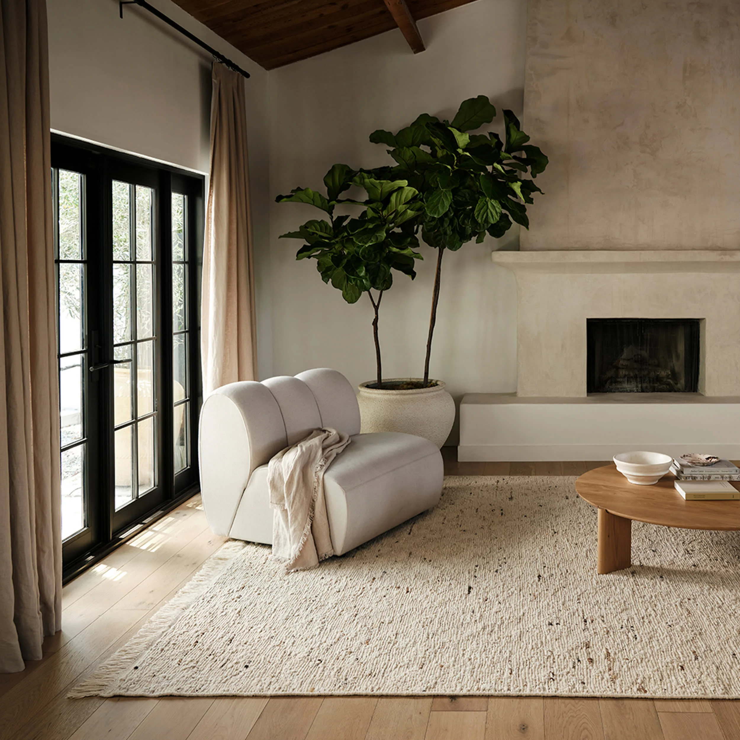 JuJu Tasseled Wool Rug | Ivory - Image 2