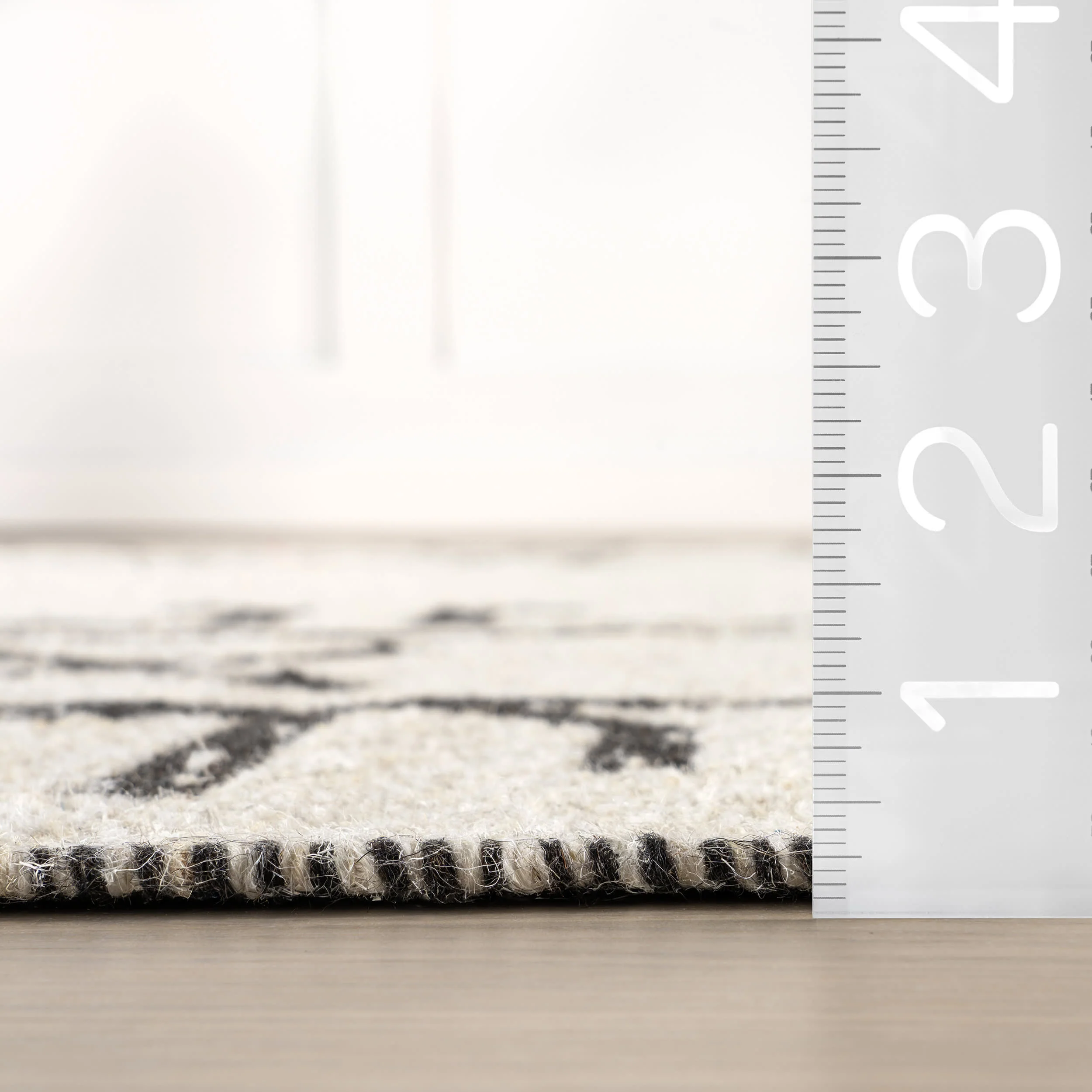 June Geometric Reversible Wool Rug | Ivory - Image 6