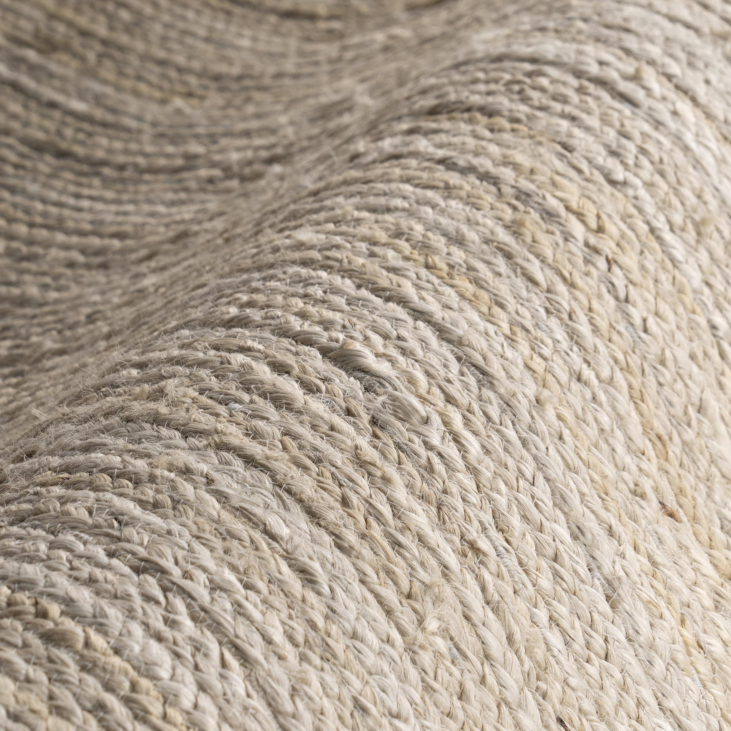 Jute Braided Rug | Off White - Image 3