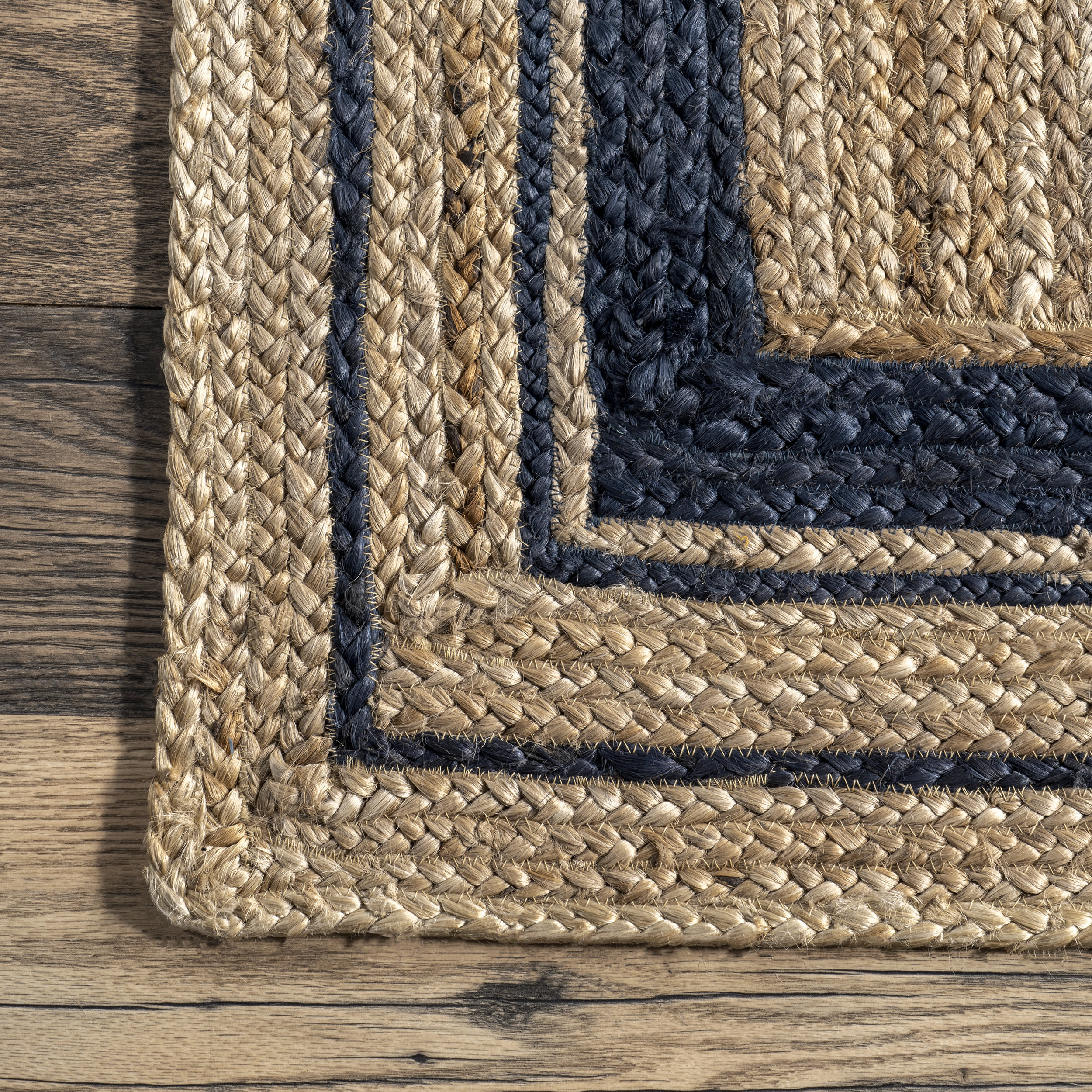 Jute Braided Saturn Border Rug | Navy - Image 3