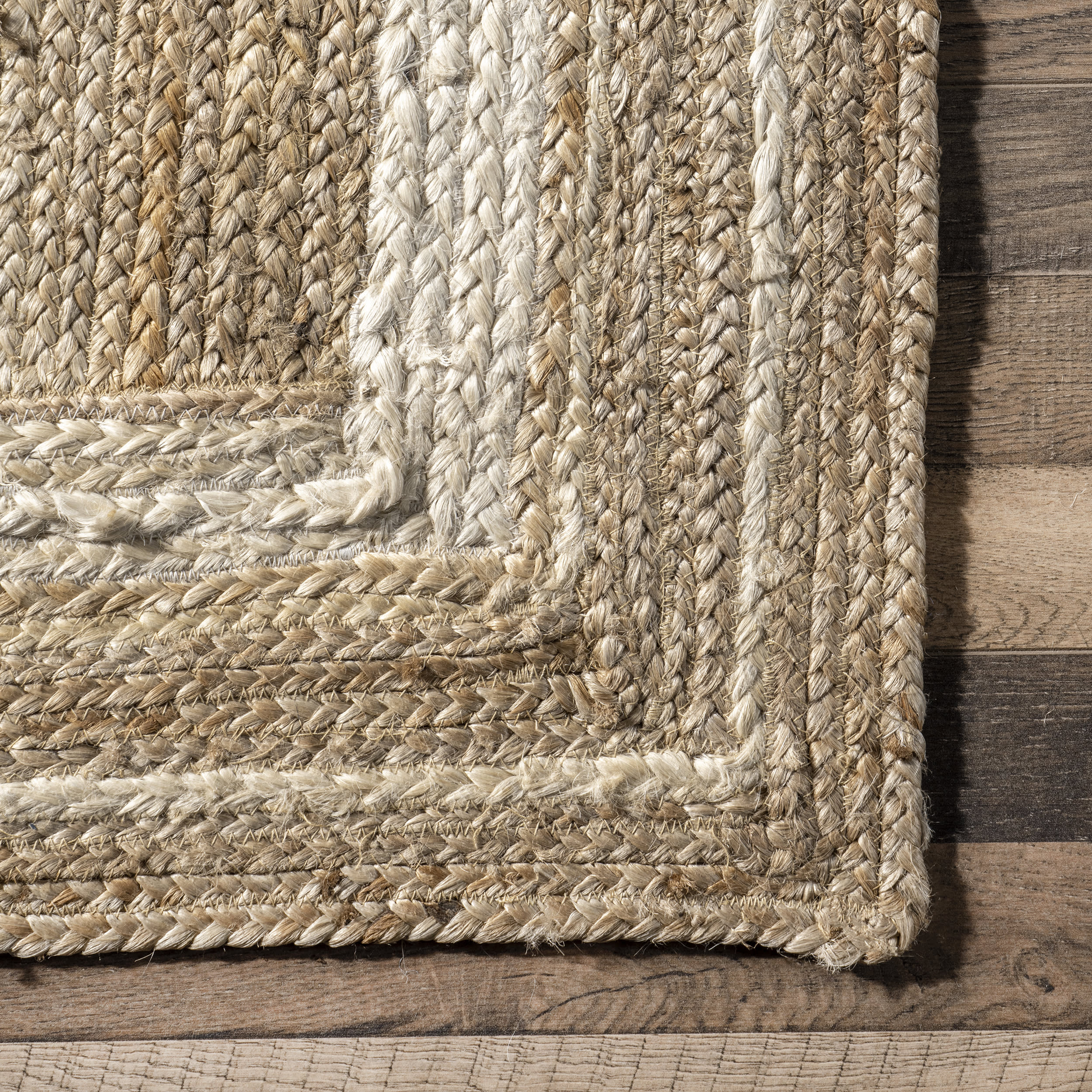 Jute Braided Saturn Border Rug | Off White - Image 3