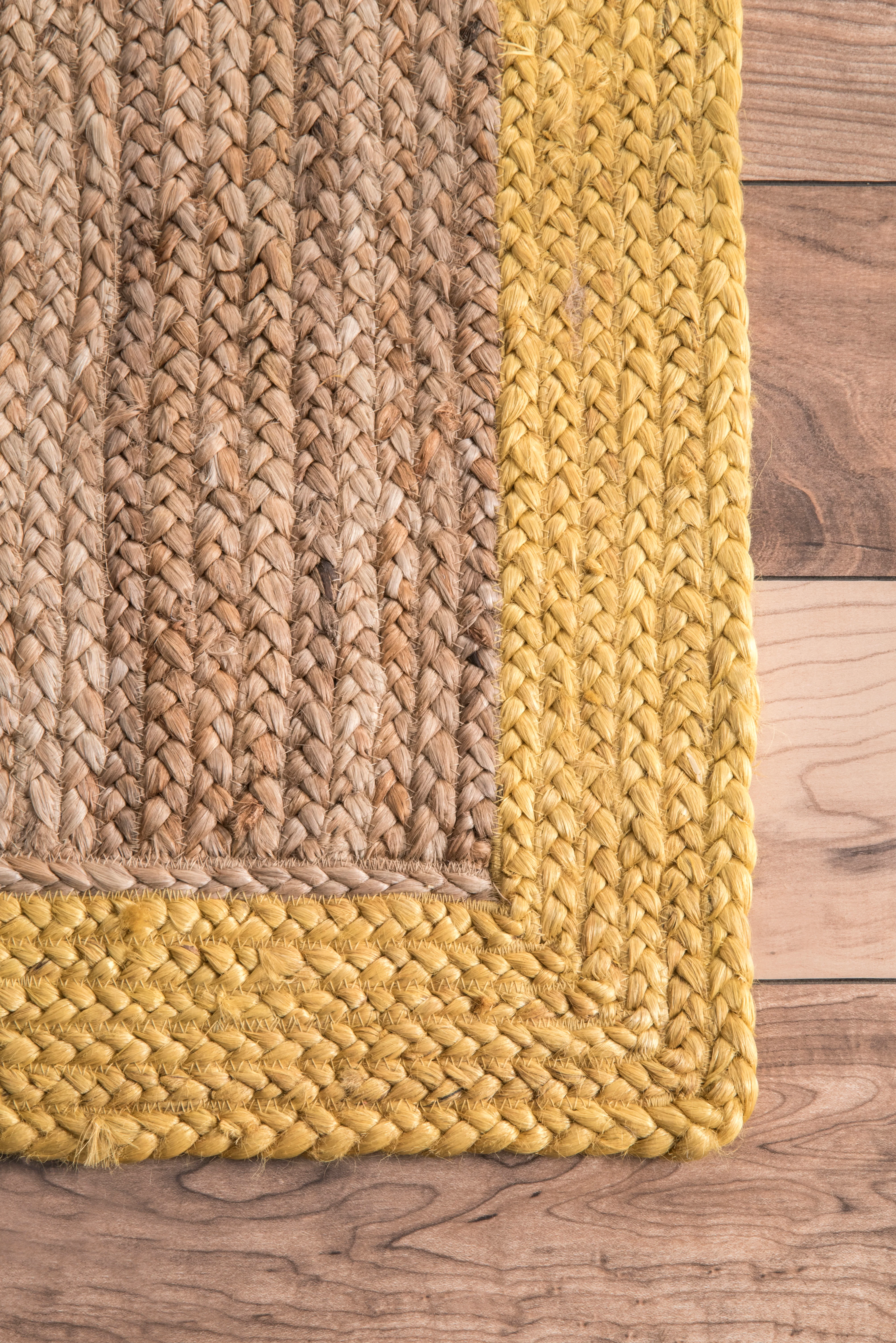 Jute Simple Border Rug | Gold - Image 3