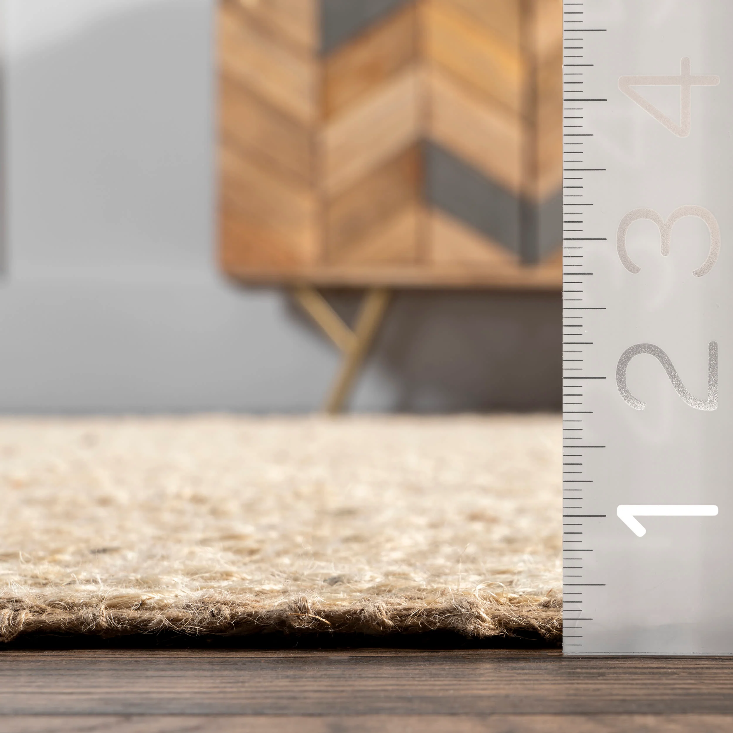 Jute Wavy Chevron With Tassel Rug | Natural - Image 5