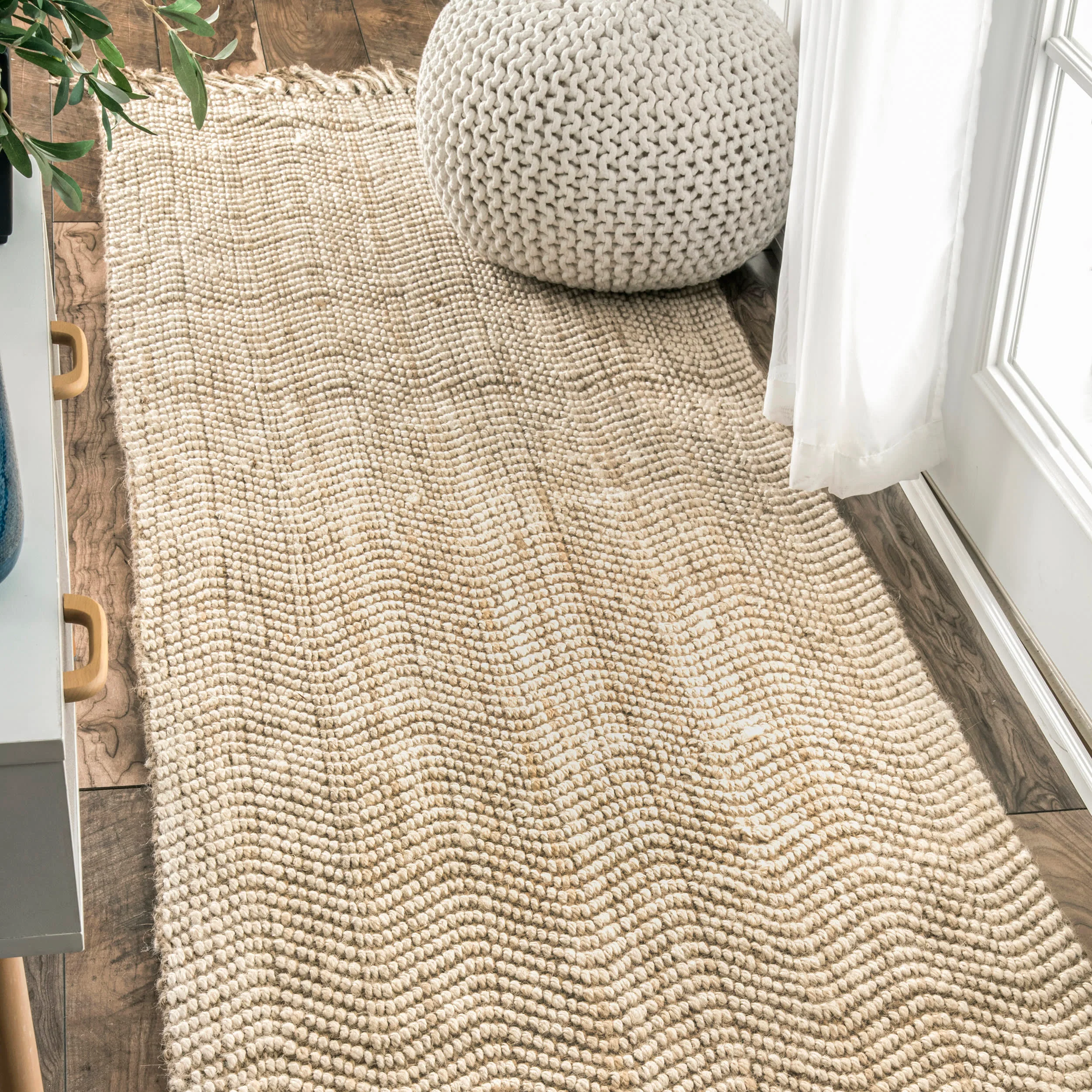 Jute Wavy Chevron With Tassel Rug | Natural - Image 2