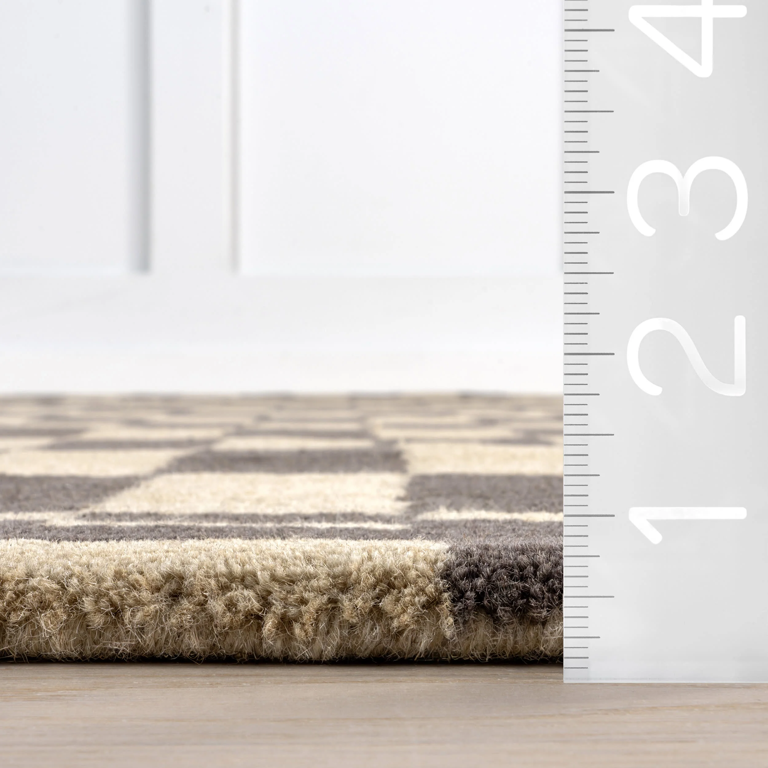 Kai Checkerboard Wool Rug | Grey - Image 5