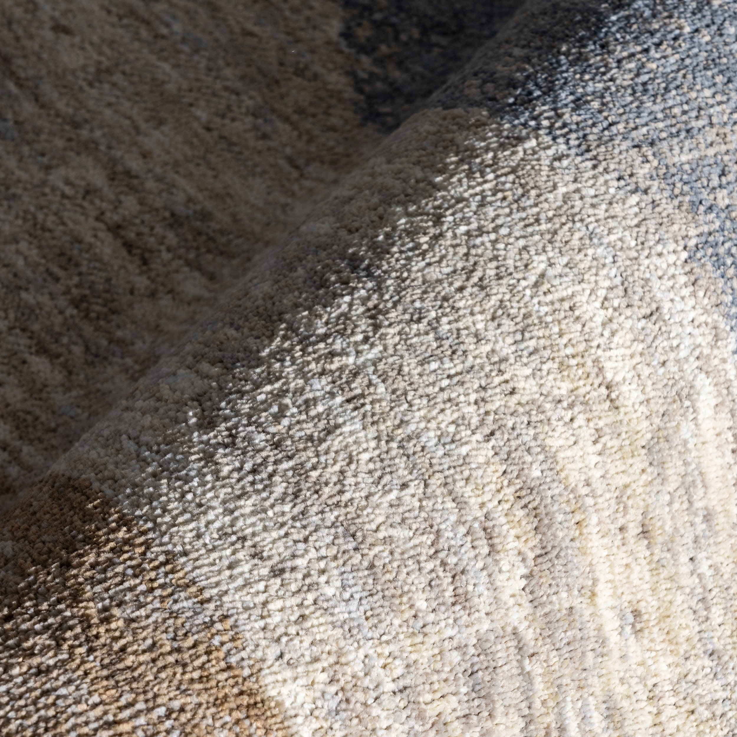 Kaiya Blue Moon Rug | Beige - Image 3
