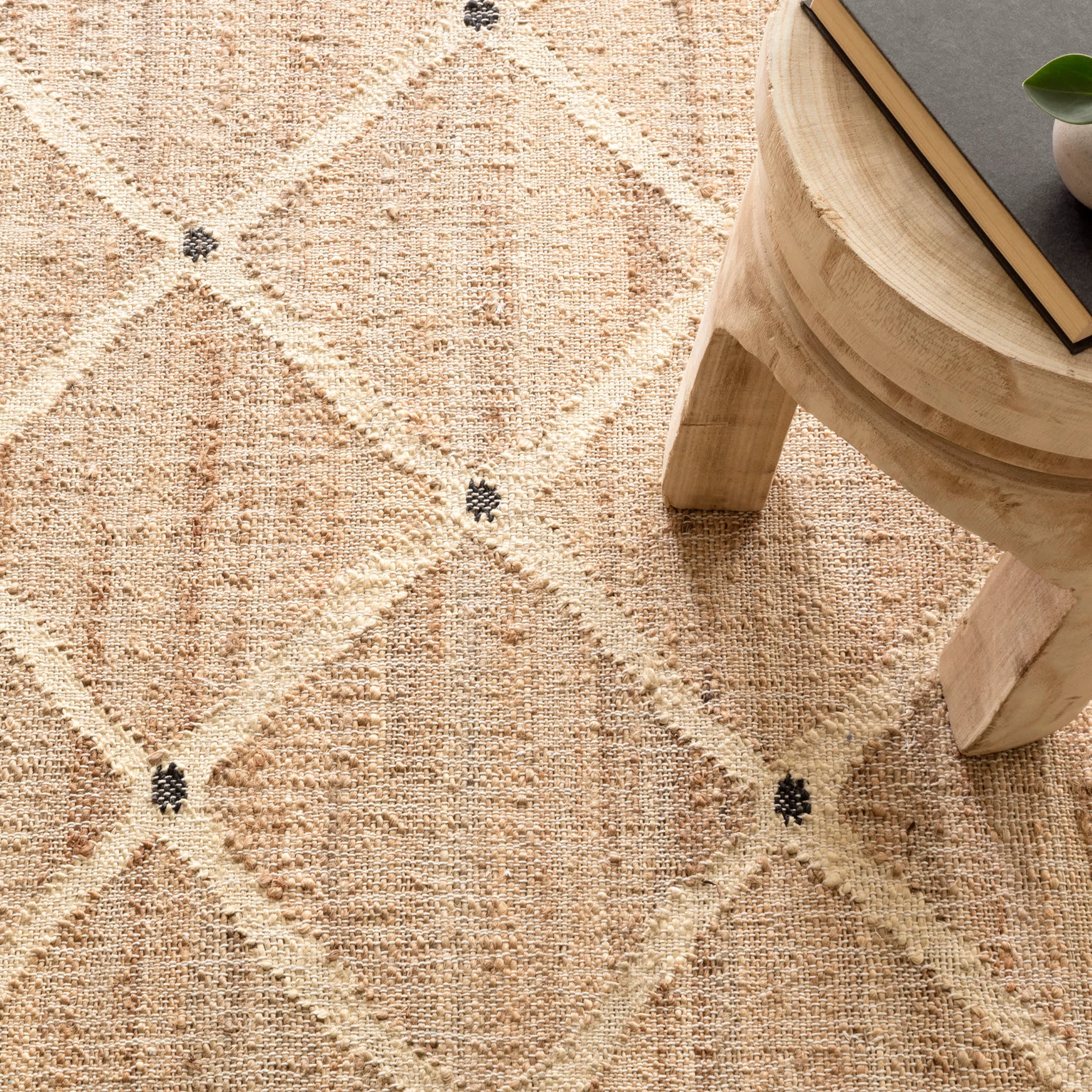 Kali Handwoven Jute Rug | Natural - Image 9