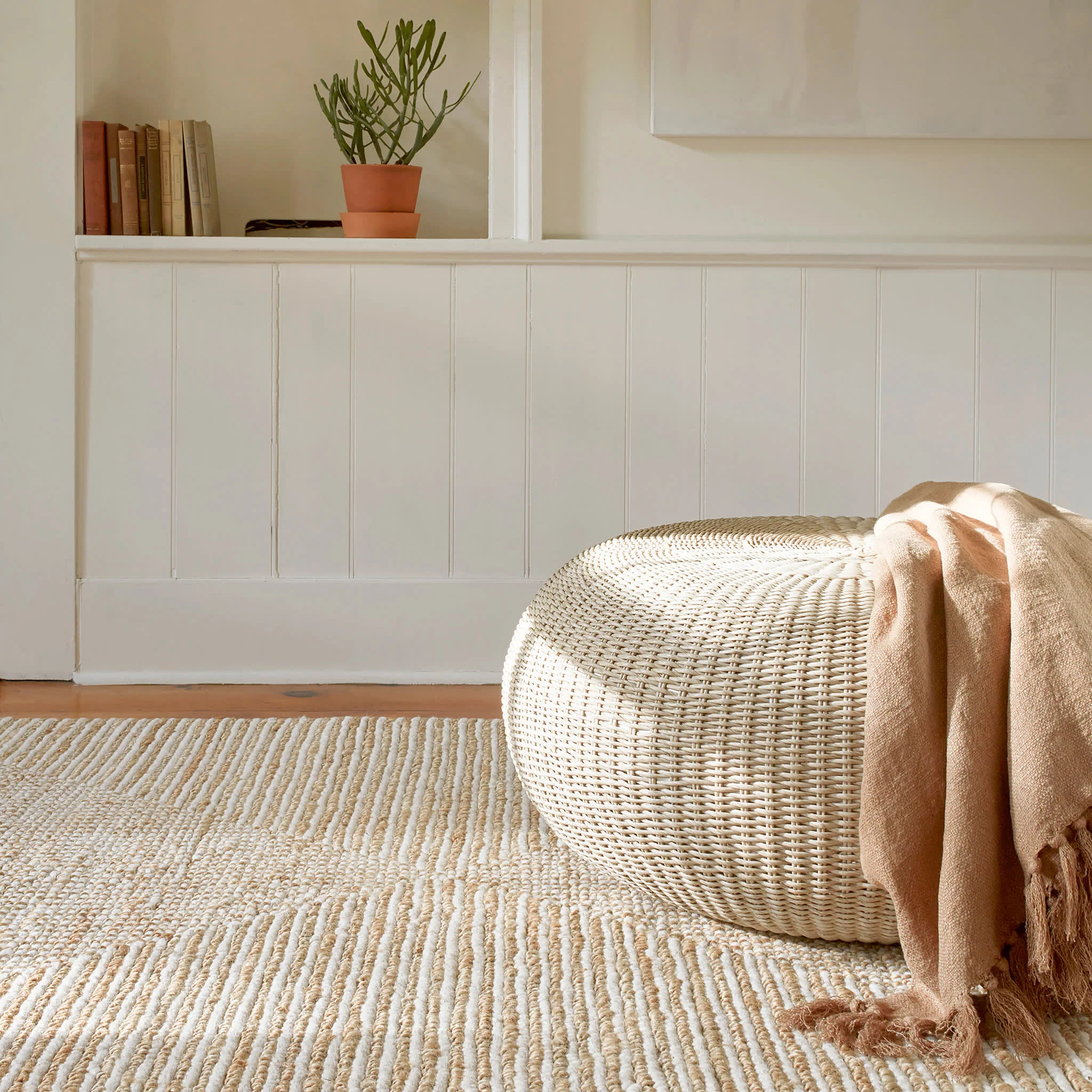 Kelan Handwoven Jute Rug | Ivory - Image 3