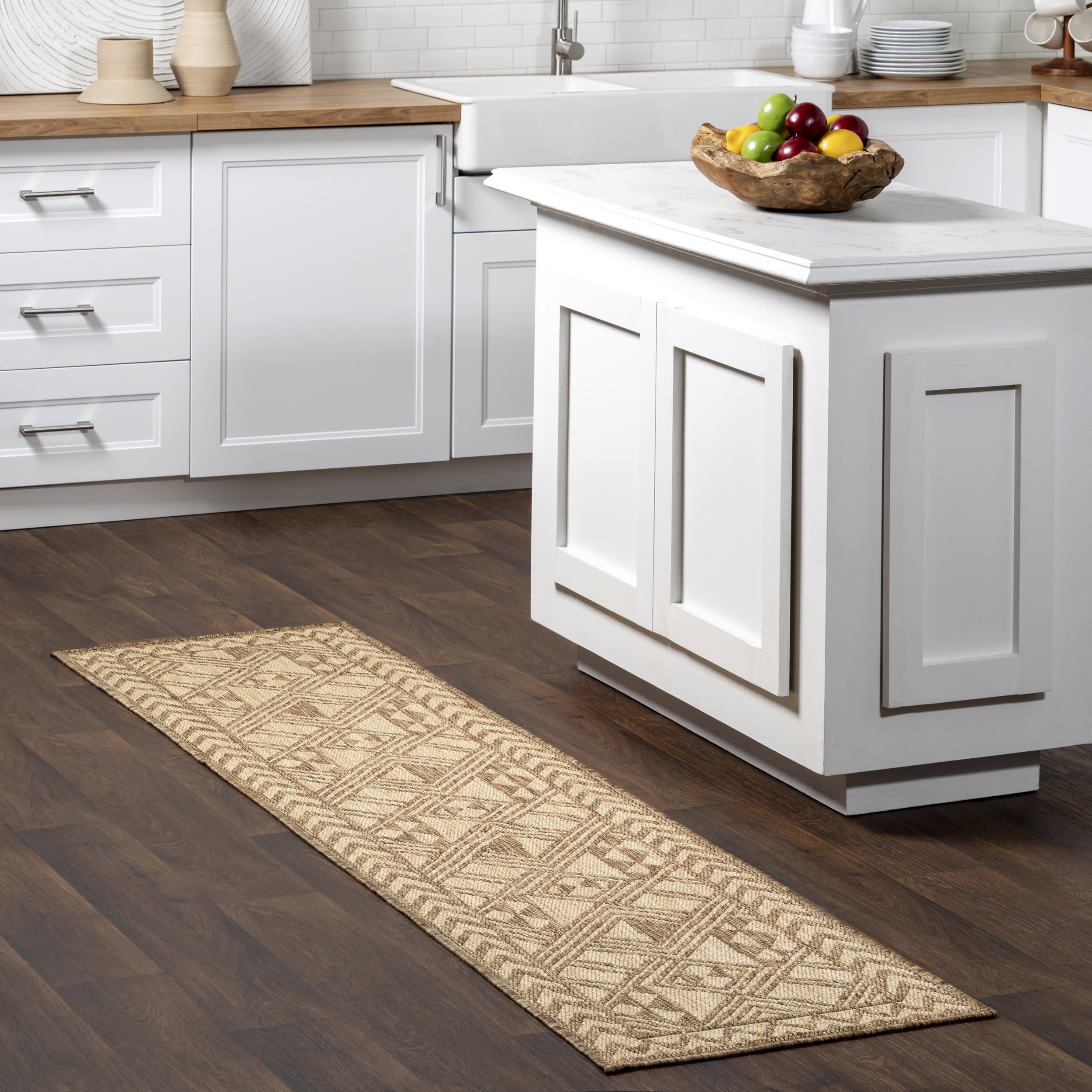 Kelly Transitional Indoor/Outdoor Rug | Brown - Image 2