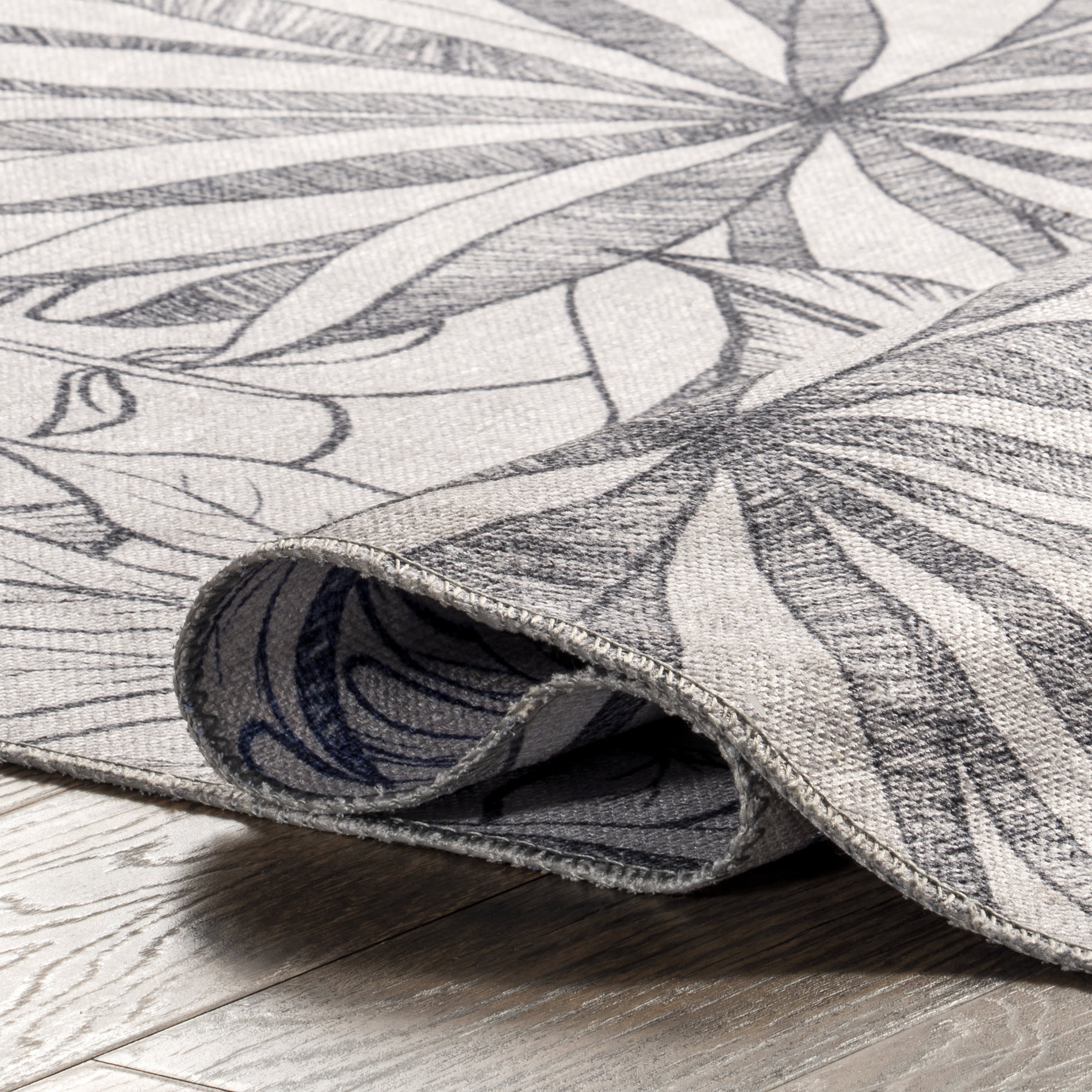 Kienna Reversible Tropical Washable Rug | Navy and Grey - Image 9