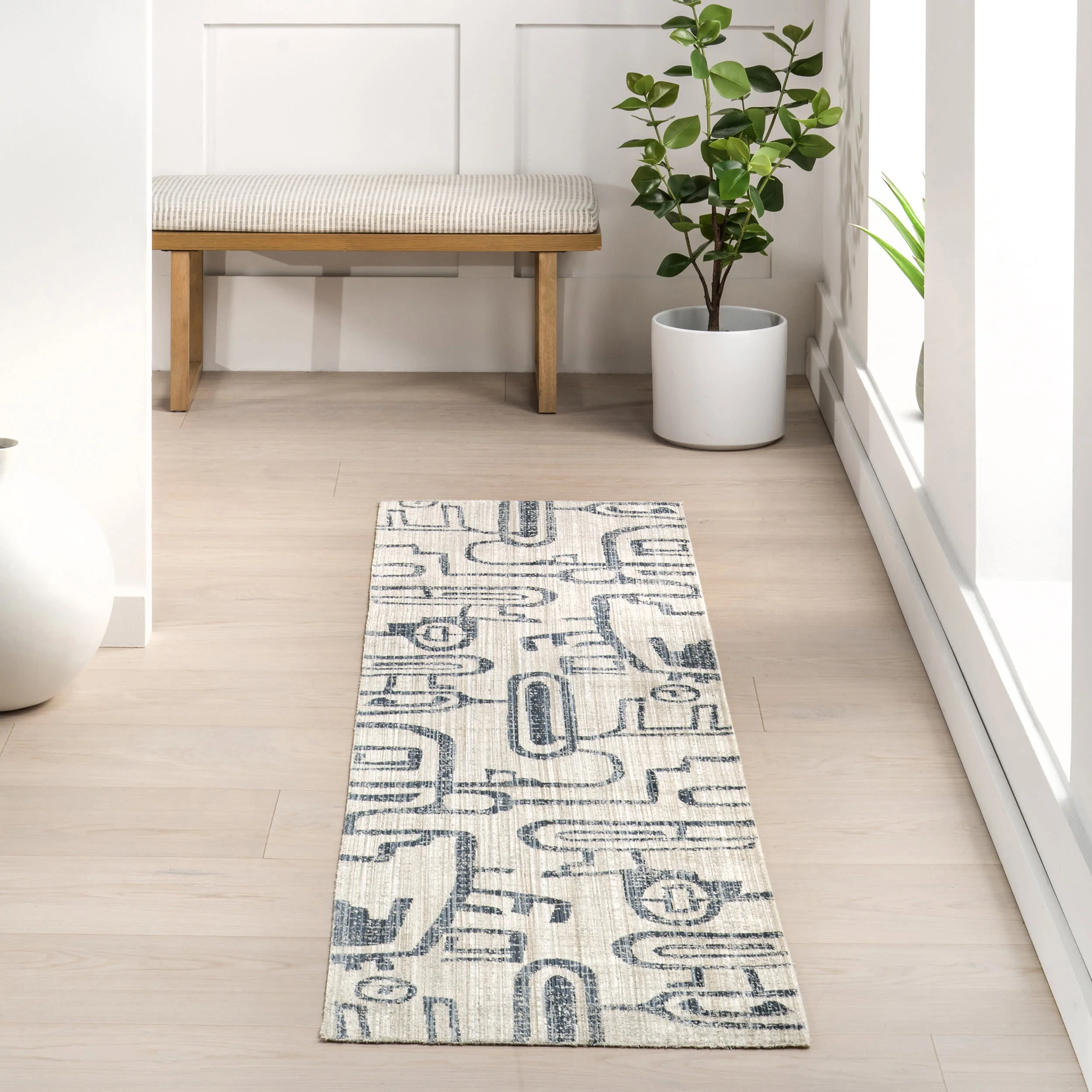 Kinley Modern Washable Indoor/Outdoor Rug | Navy - Image 2