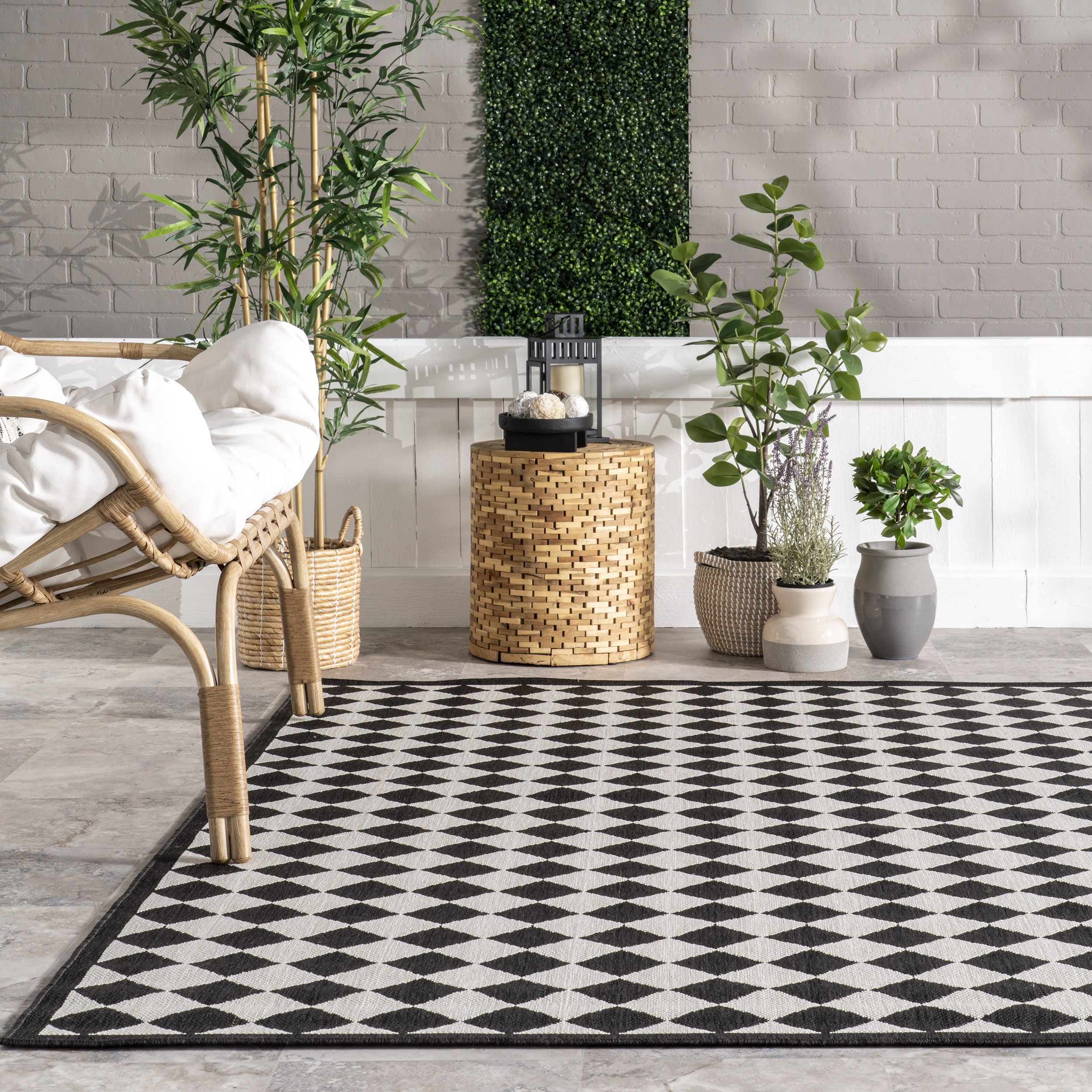Kristy Classic Checkered Indoor/Outdoor Rug | Black & Off White - Image 4